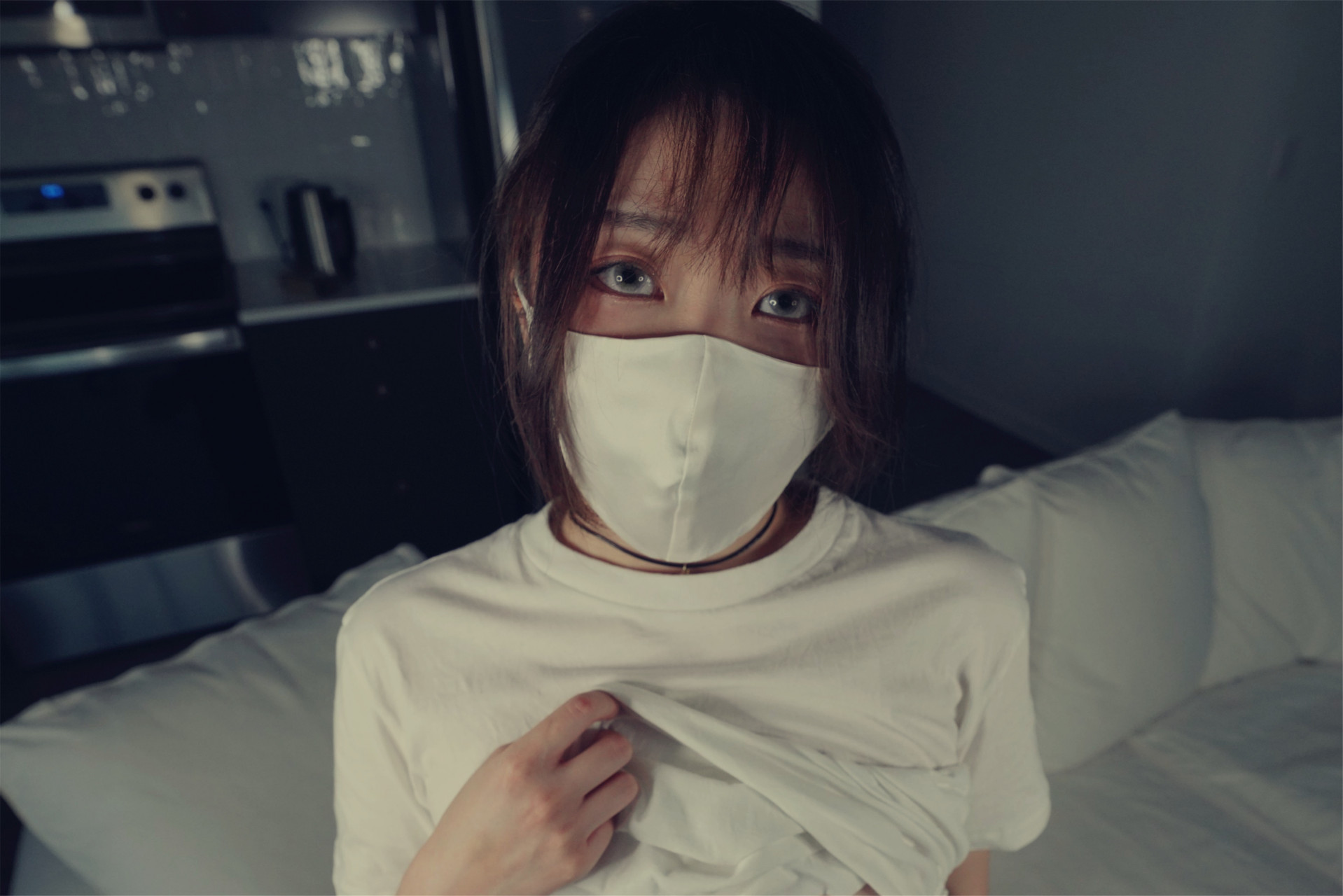 摄影#写真 p站红人hongkongdoll玩偶姐姐的口罩写真,资源来之不