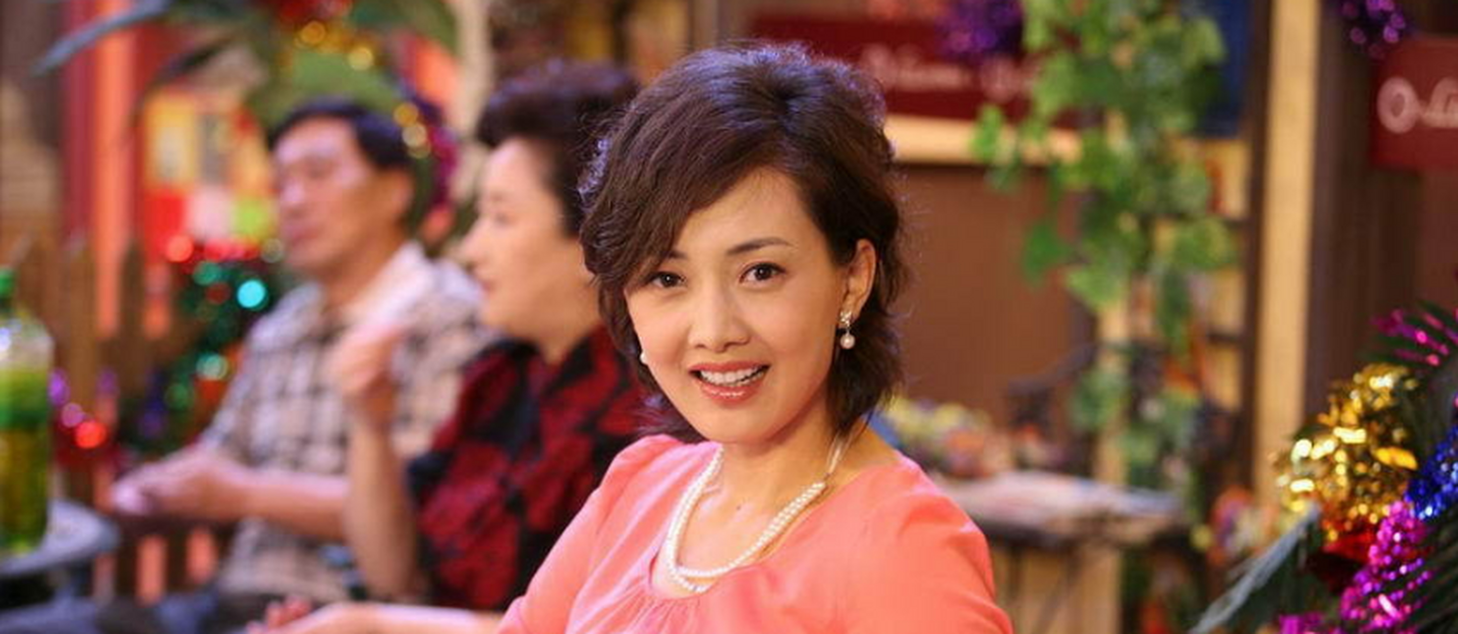 牛莉出道十年没有绯闻,在事业大红大紫的时候选择结婚生子