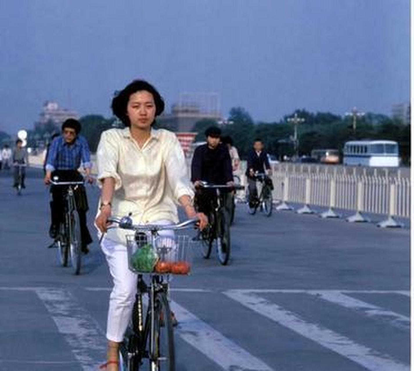 好有年代感的照片,好像上个世纪一样