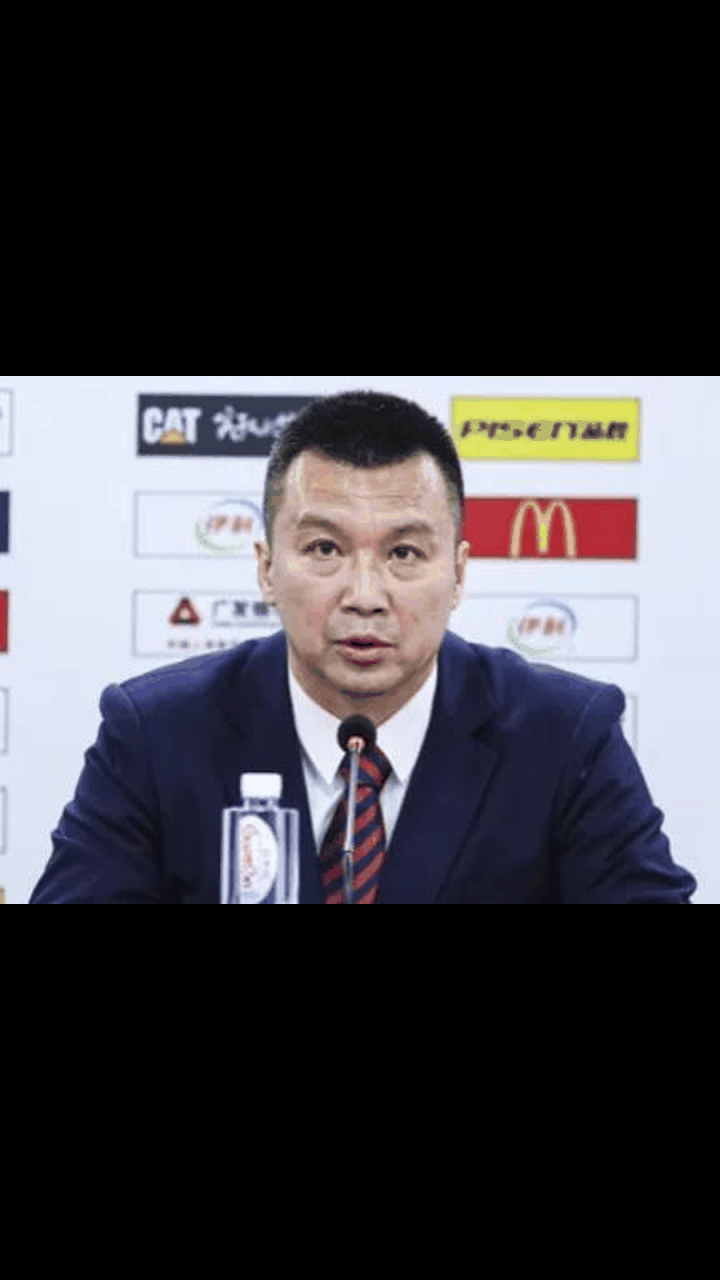 gif创作人# 广州代理主教练张庆武谈战胜新疆:"把这场胜利献给尊敬的