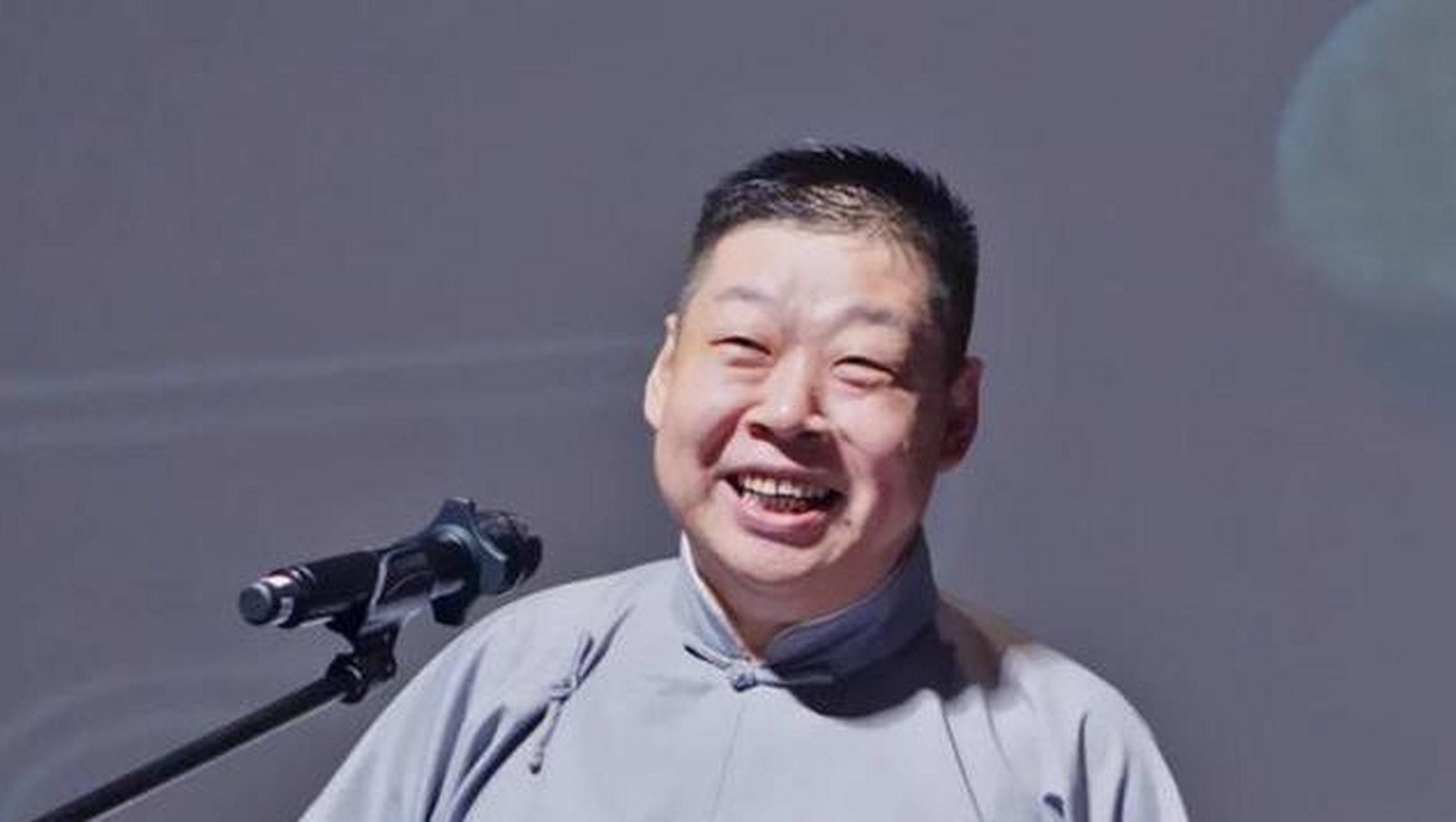 牵连,领导把李鹤林叫到办公室,告诉李鹤林德云社与电视台只能二选一