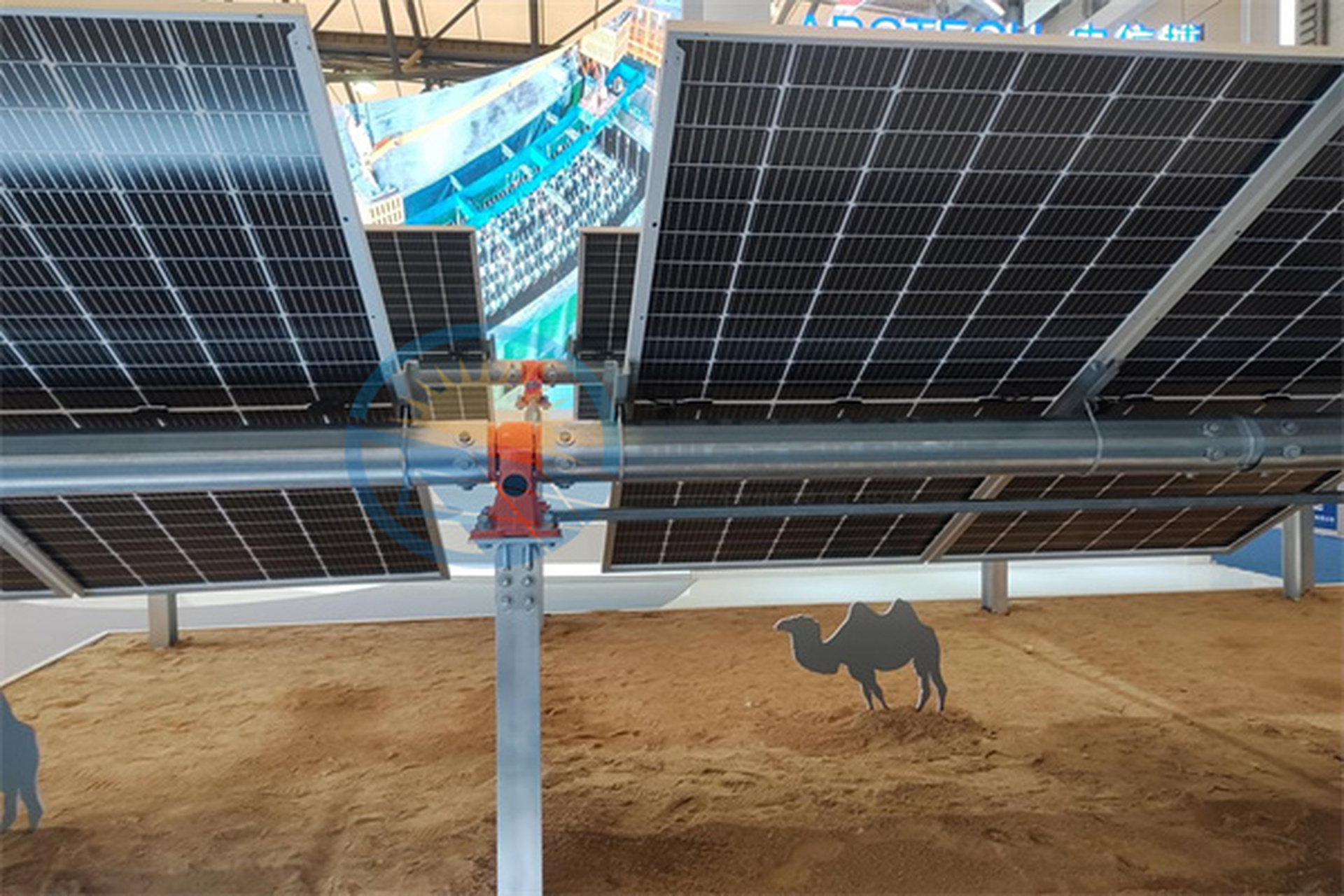 固定可调光伏支架常用材质#光伏支架#  固定可调光伏支架是一种常见的