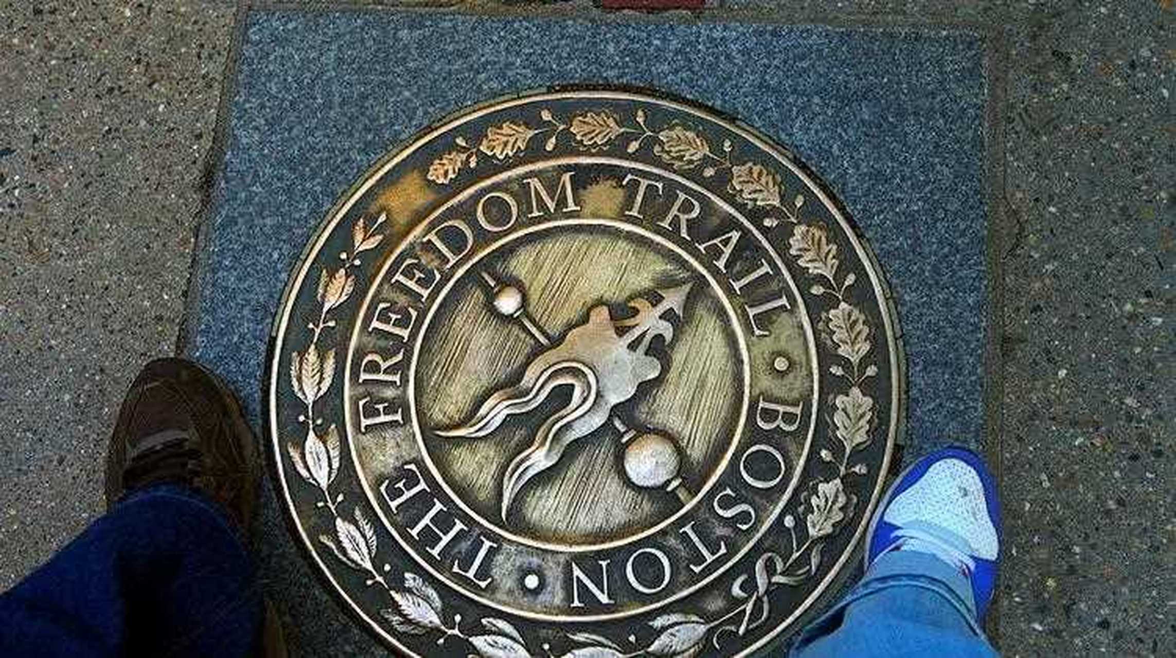 【徒步波士顿"自由之路"】自由之路",是美国波士顿市政府为游人设计的