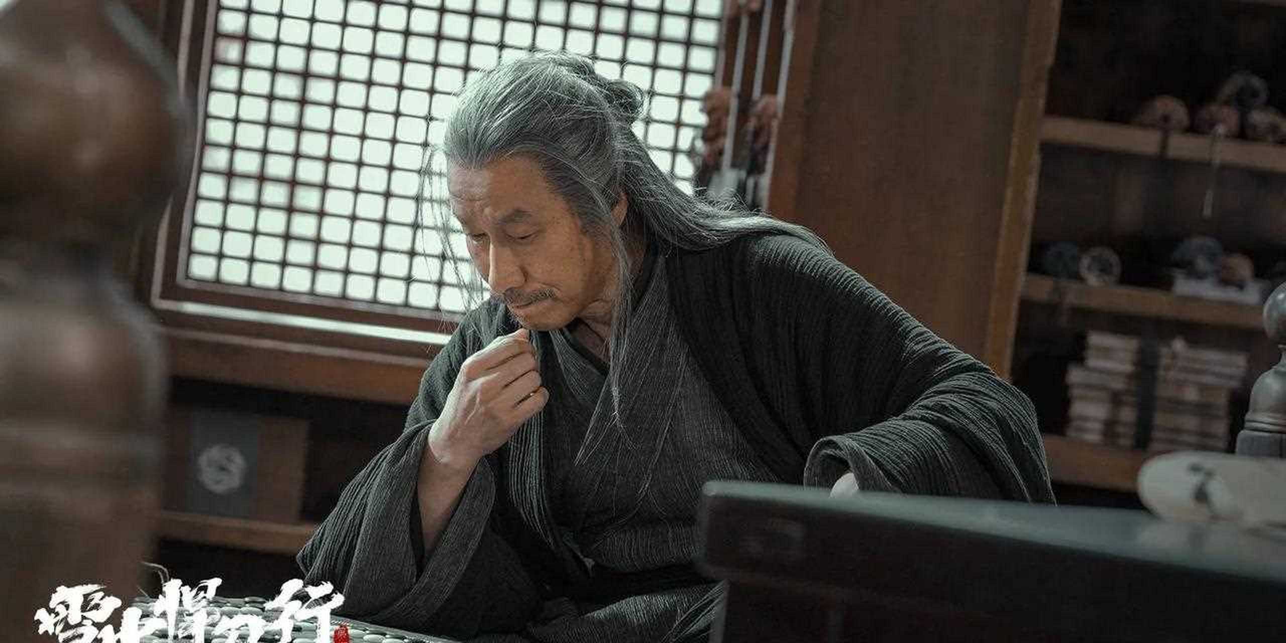 《雪中悍刀行》离阳首辅张巨鹿是北凉王徐骁的人吗?