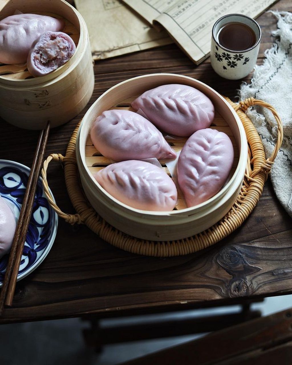 67芋泥包子,淡淡紫粉色的包子好像也不错 #包子# #包包子#  #美食