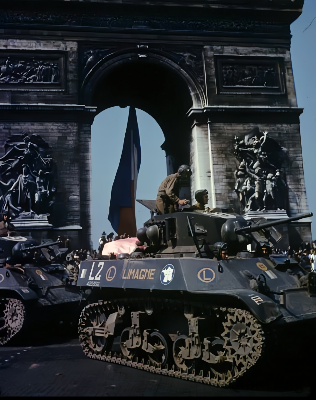 1944年8月25日,法国抵抗军与盟军联军一起,成功地解放了被德国占领的