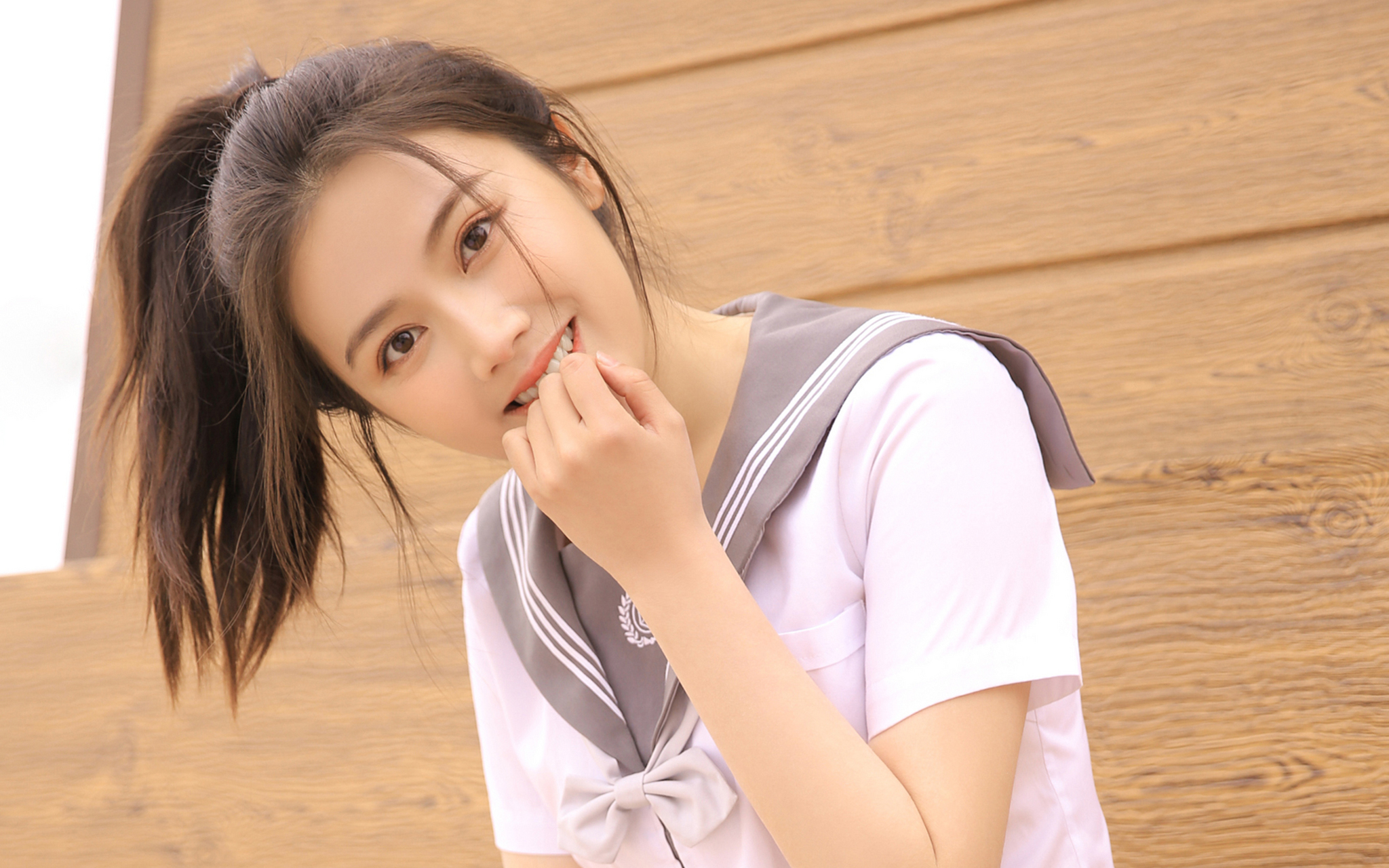 如果你们之间有不愉快的事情发生,建议及时沟通,以免情况恶化.