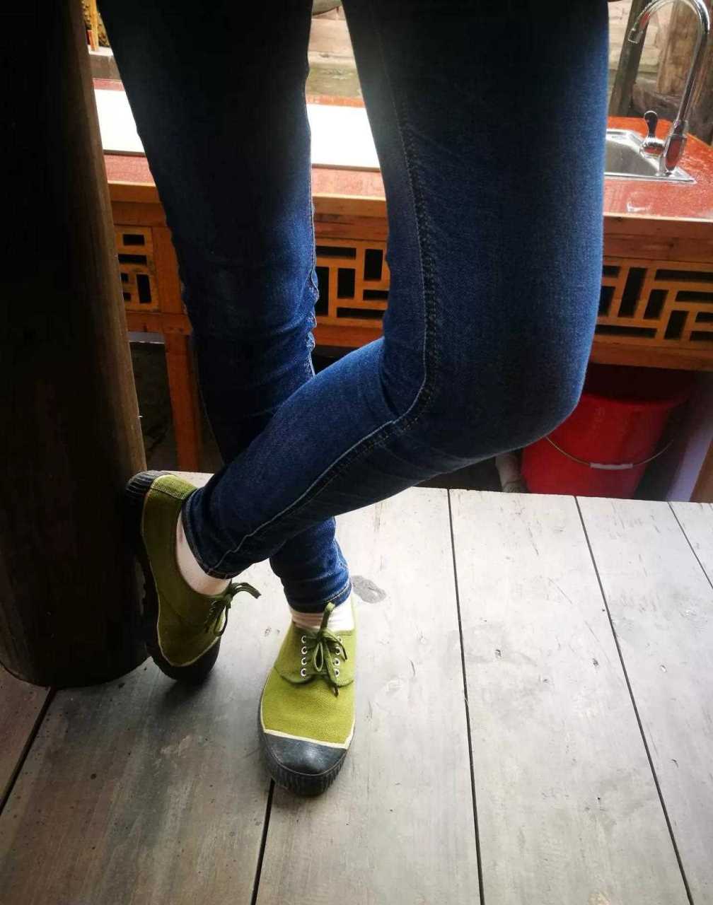 lv绿胶,你要不要来一双