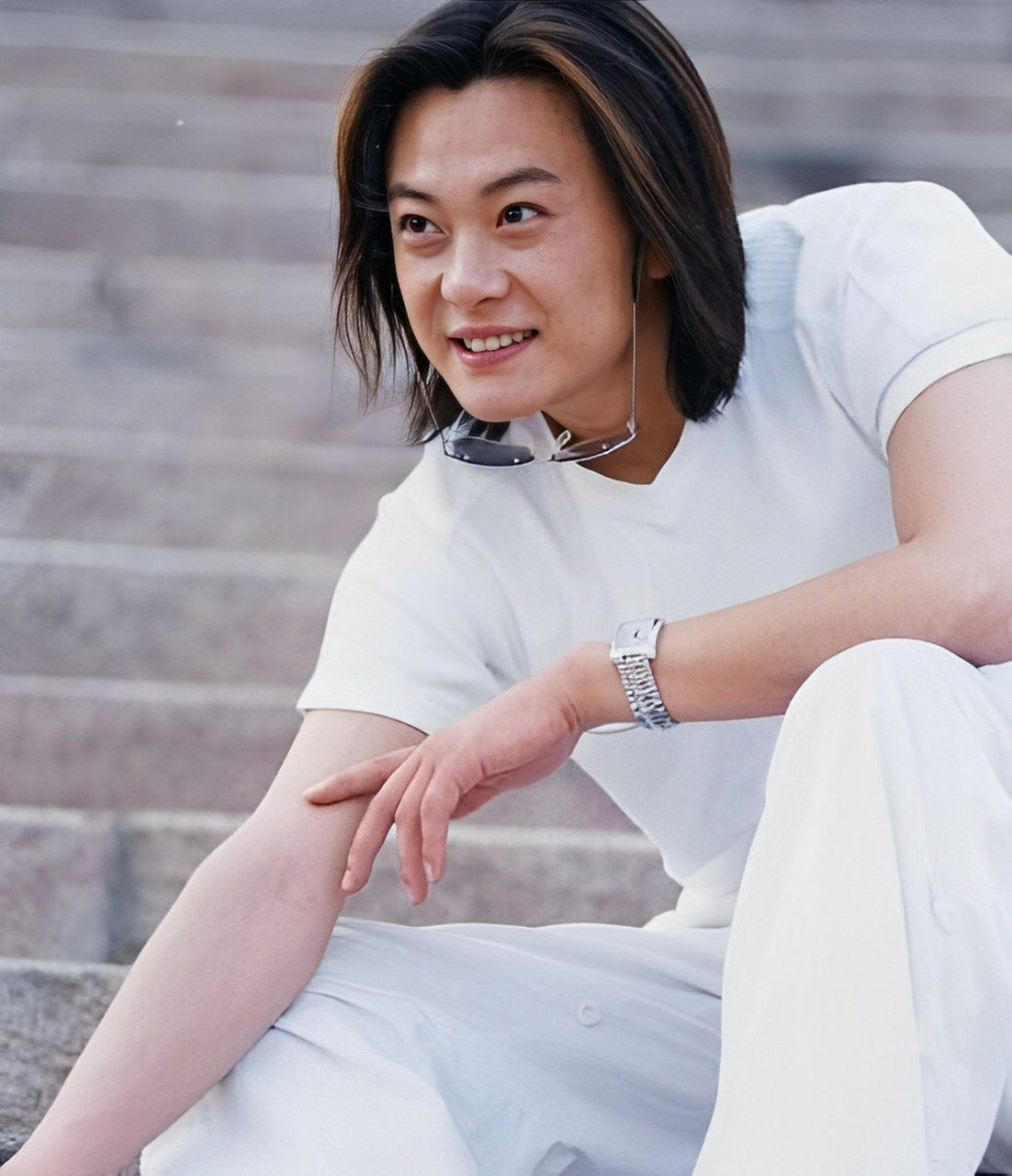 他不知道女儿为什么会迷恋王斑!这些话让醉醺醺的王斑非常生气