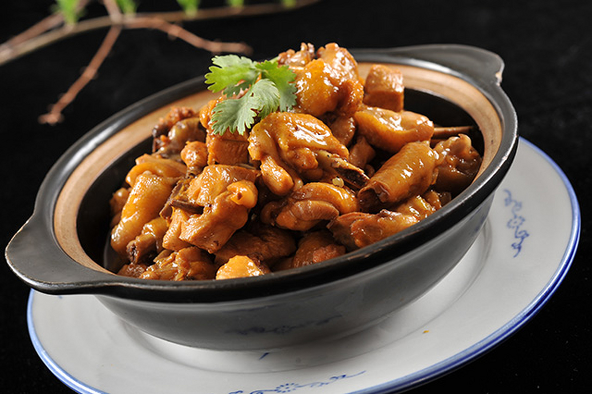 南昌十大最著名的特色美食,你吃过吗 1,南昌米粉(拌粉/炒米粉) 2,南昌