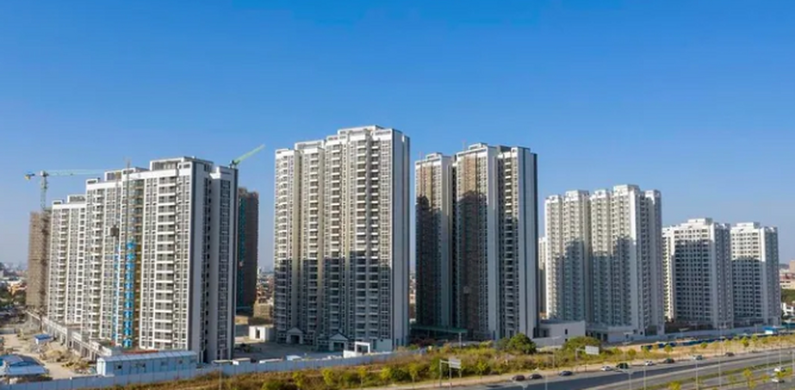 165万房降到133万,昆山房企因为降价被罚,住建局