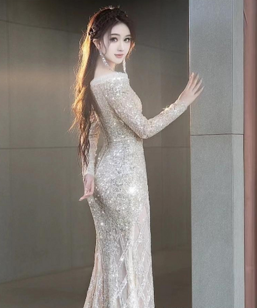 性感美女# 晚礼服真是显身材