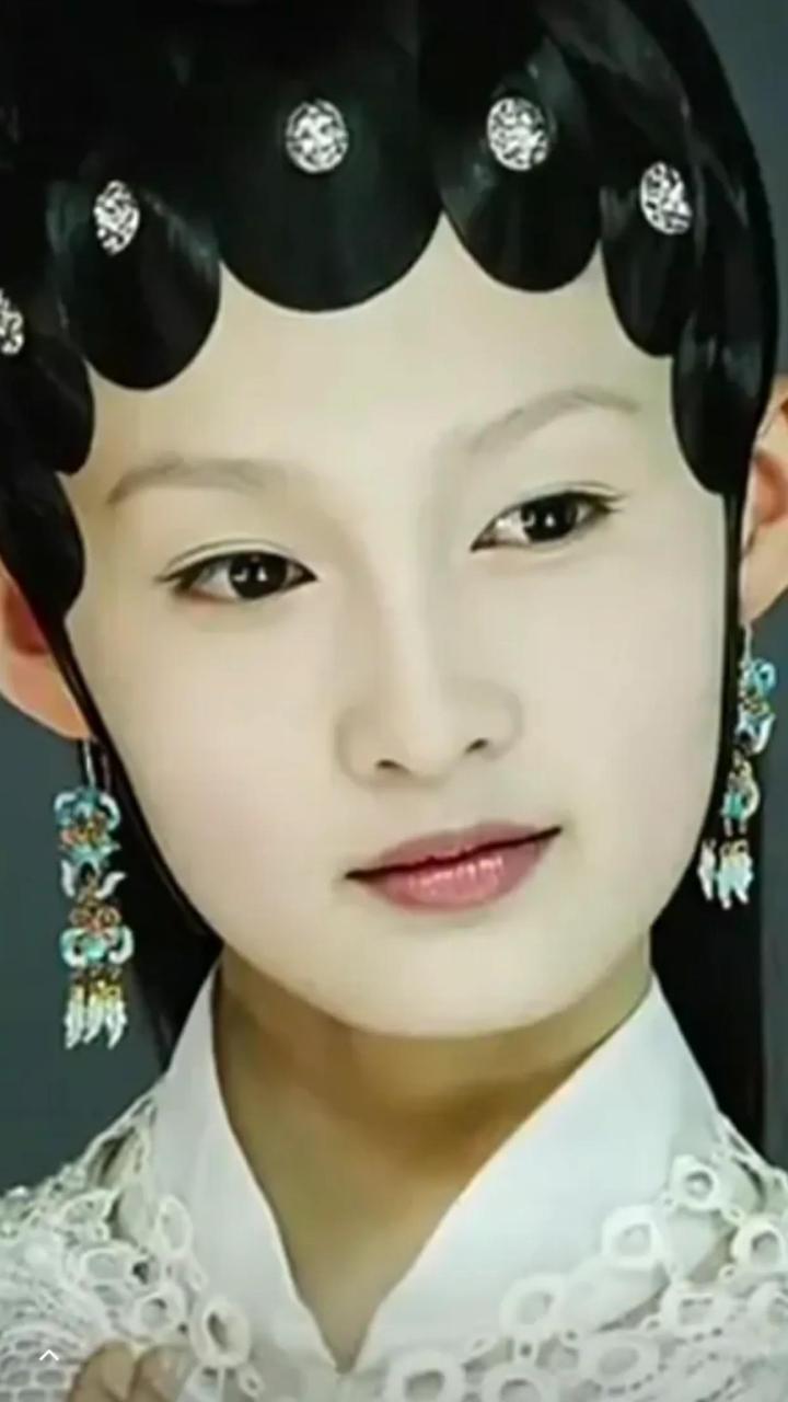 李沁大气,直爽,善良,有高学历和教养的美女