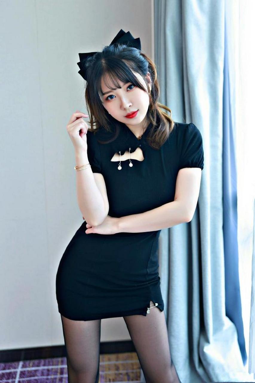 小女巫露娜   #金秋十月,请你发文##动态创作月##全民征文