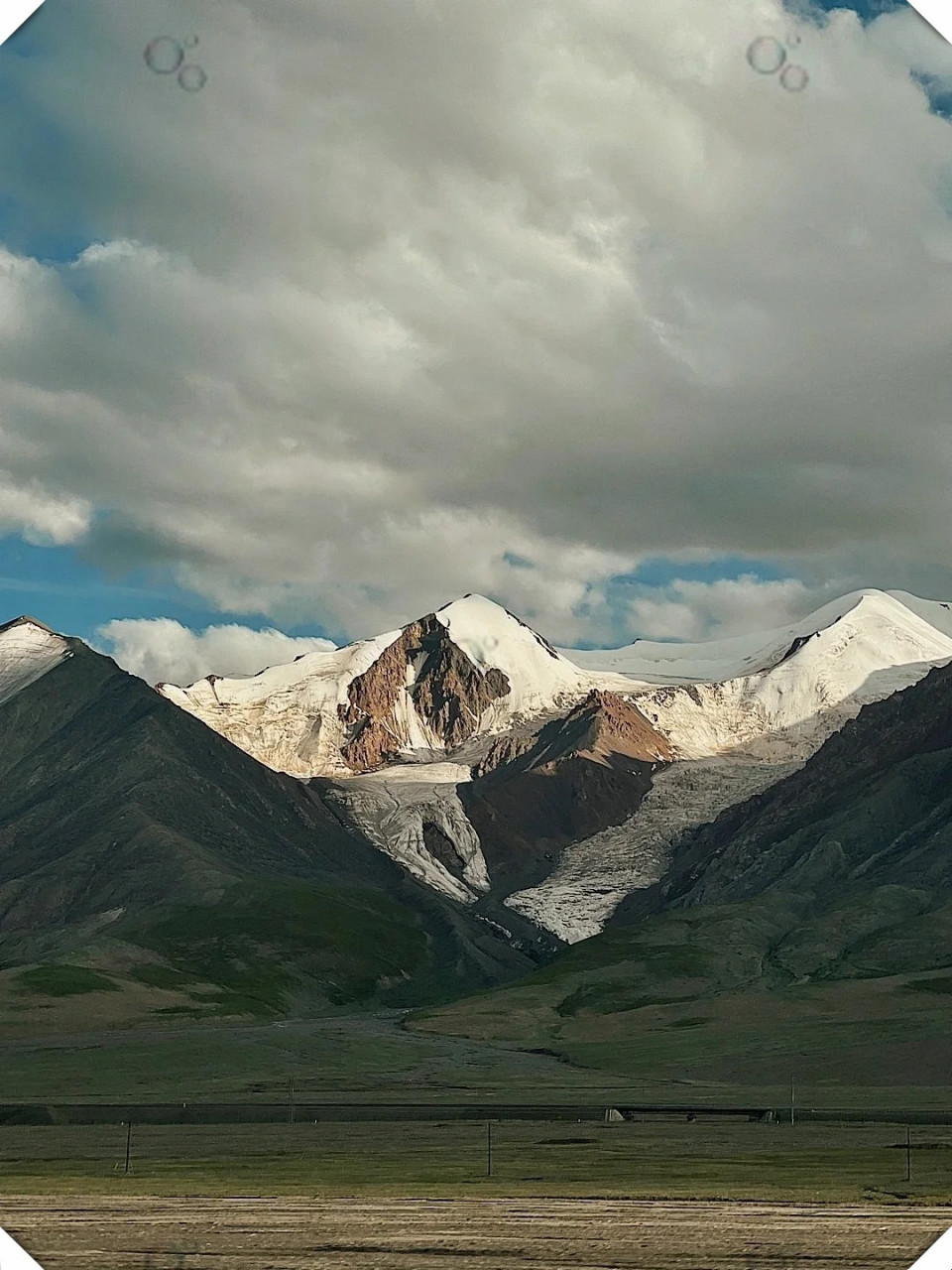 总要去看一次神秘的昆仑山吧  昆仑山,中国第一神山,亚洲中部大山系