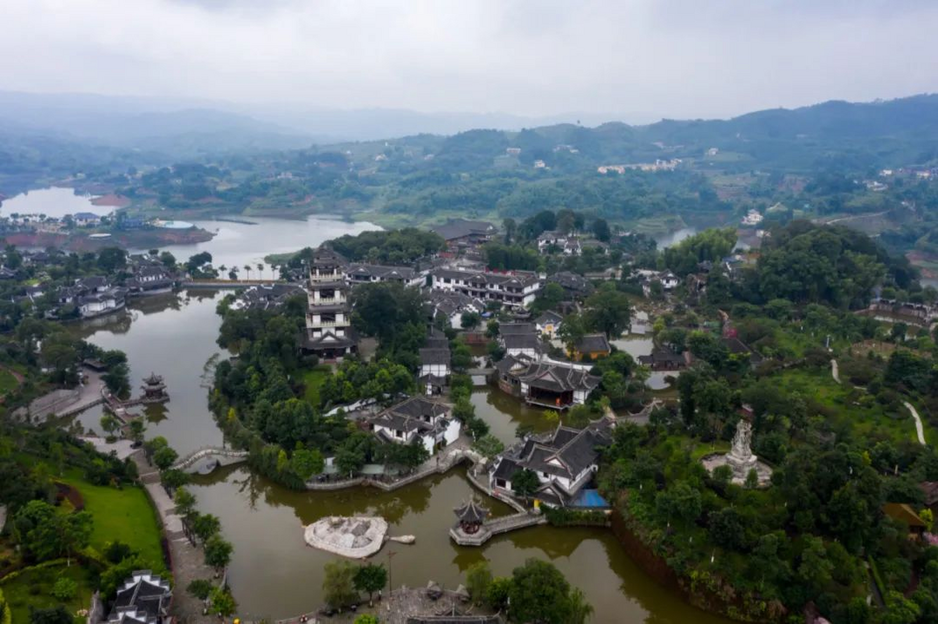 泸州桃花坞景区电话图片