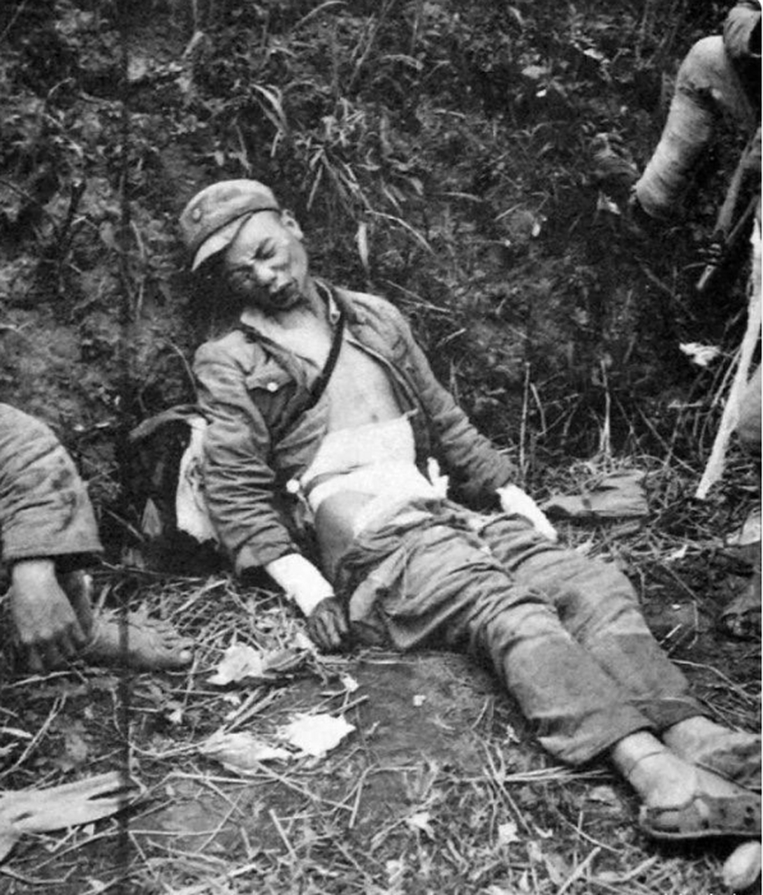 这是真实的抗日战争的历史战场的一组照片,作为后辈的我们一定要勿忘