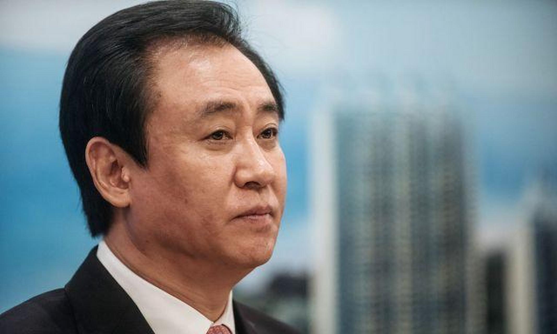 许家印,恒大向天再借3000亿 #趣图搞笑