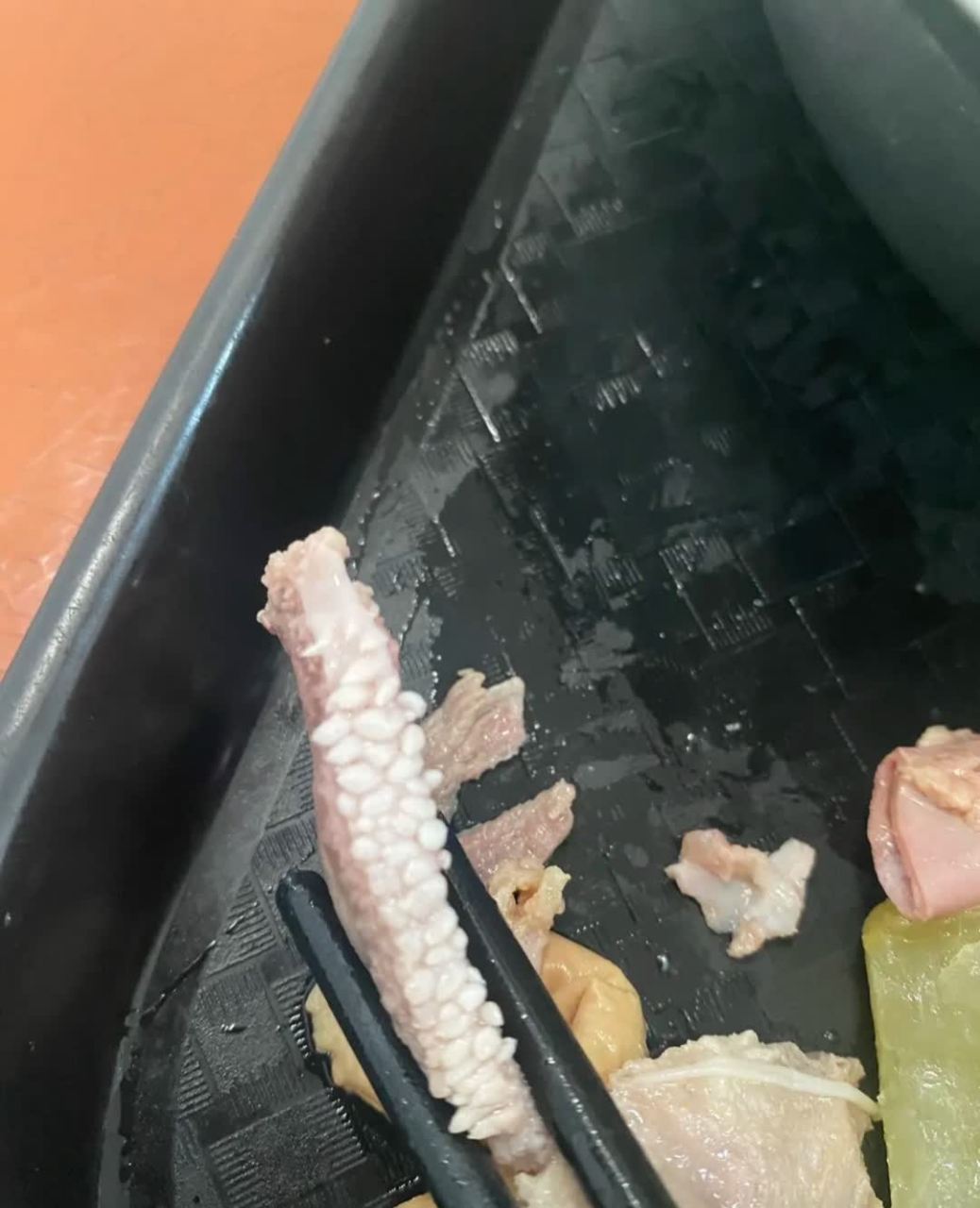 这是啥肉啊,之前吃的肉都想吐了[汗]