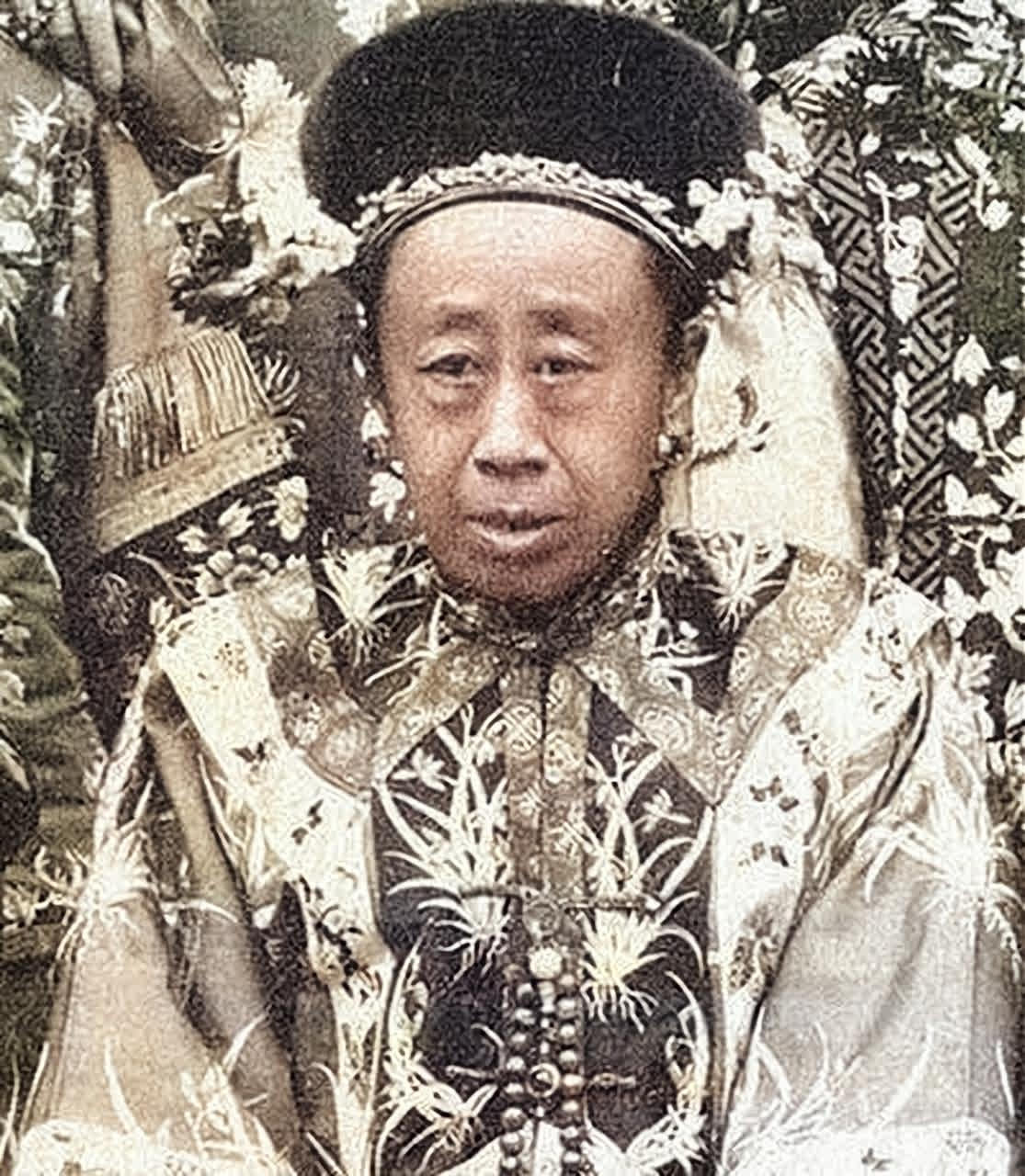 这就是荣寿固伦公主,晚清恭亲王的长女,也是历史上记载的最后一位格格