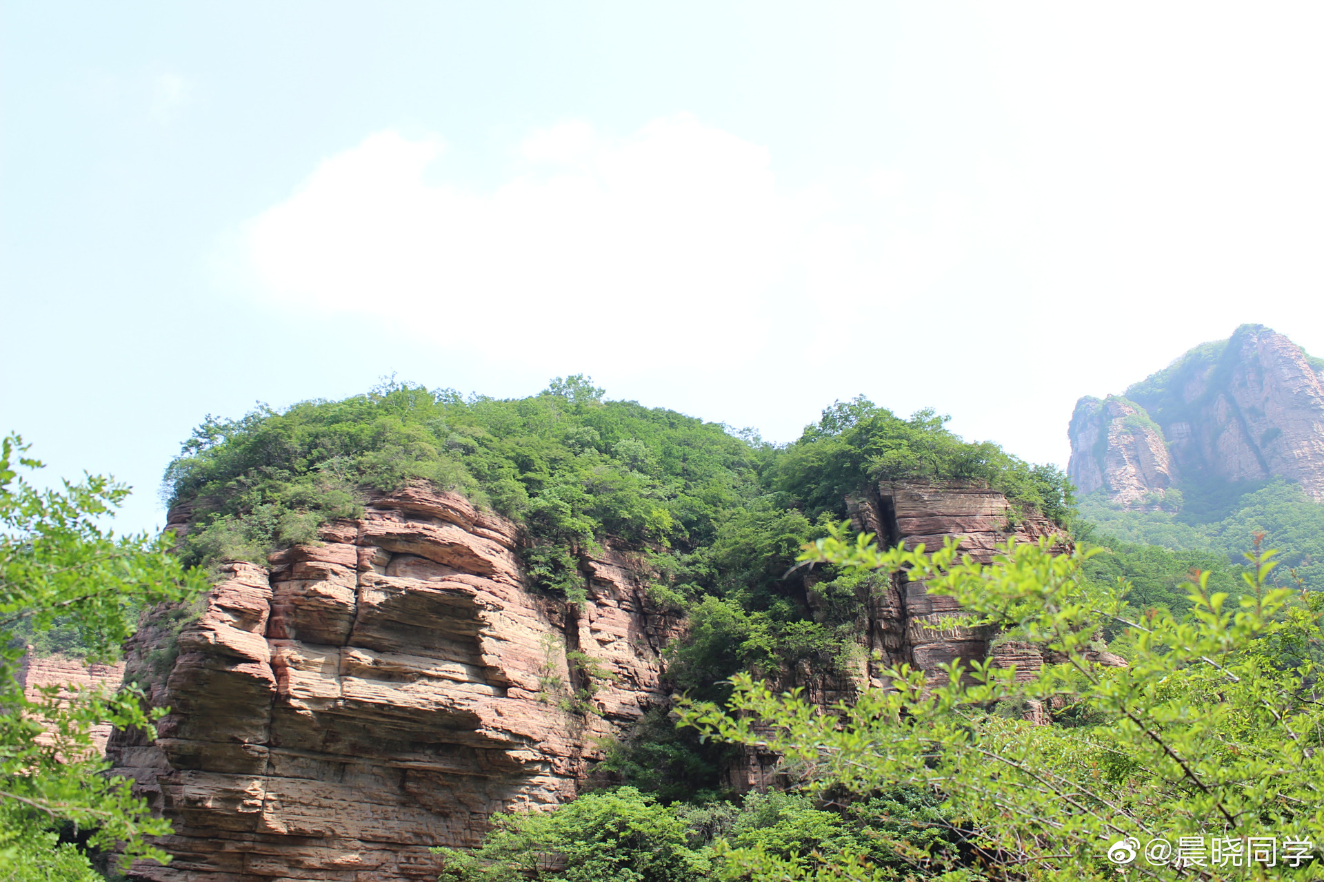 v看石家庄# 又见嶂石岩.冻凌背上次没顾上去,这次再来必须补上.