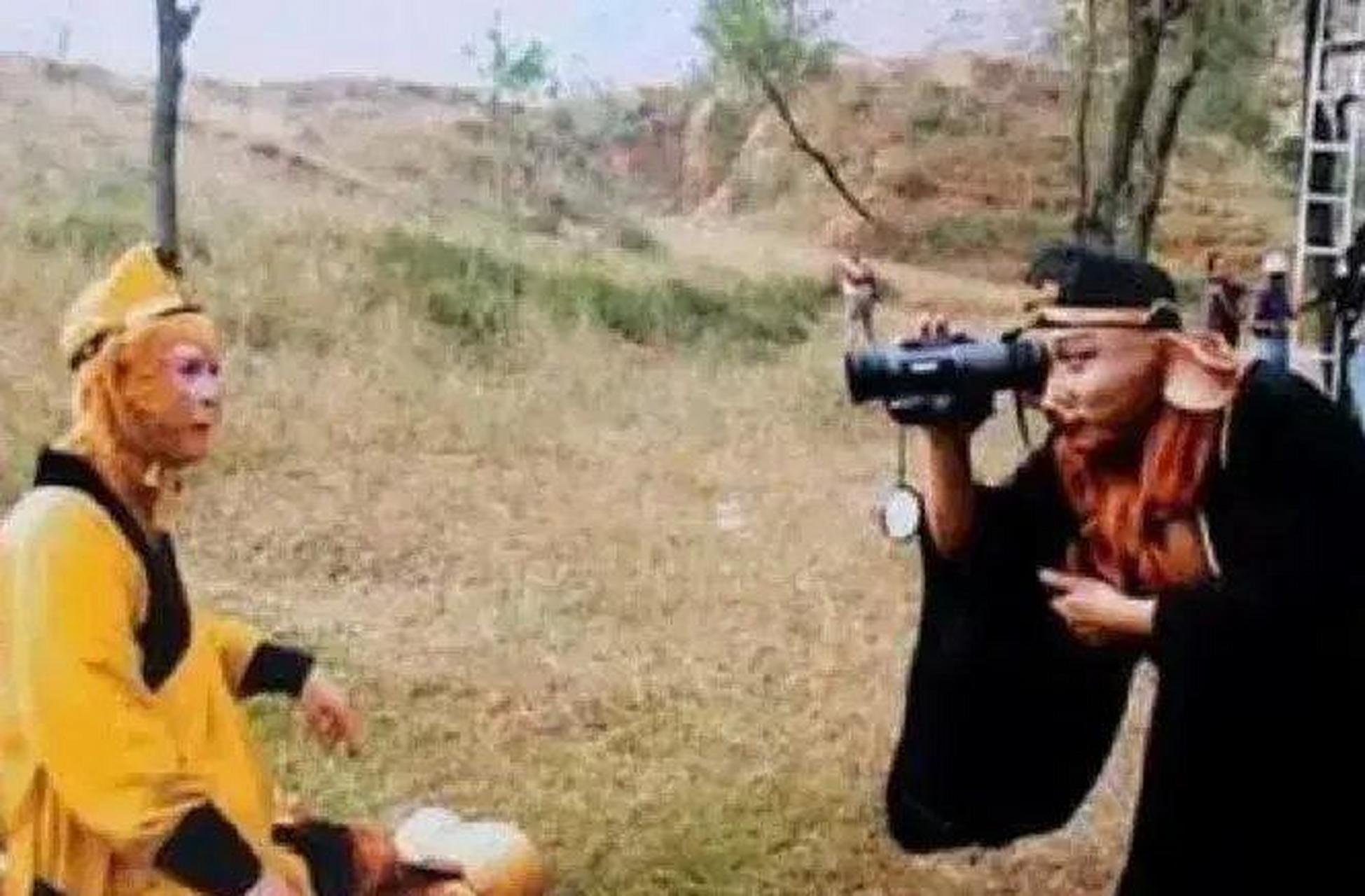 网友:看西游记花絮,真的有一种穿越的感觉.