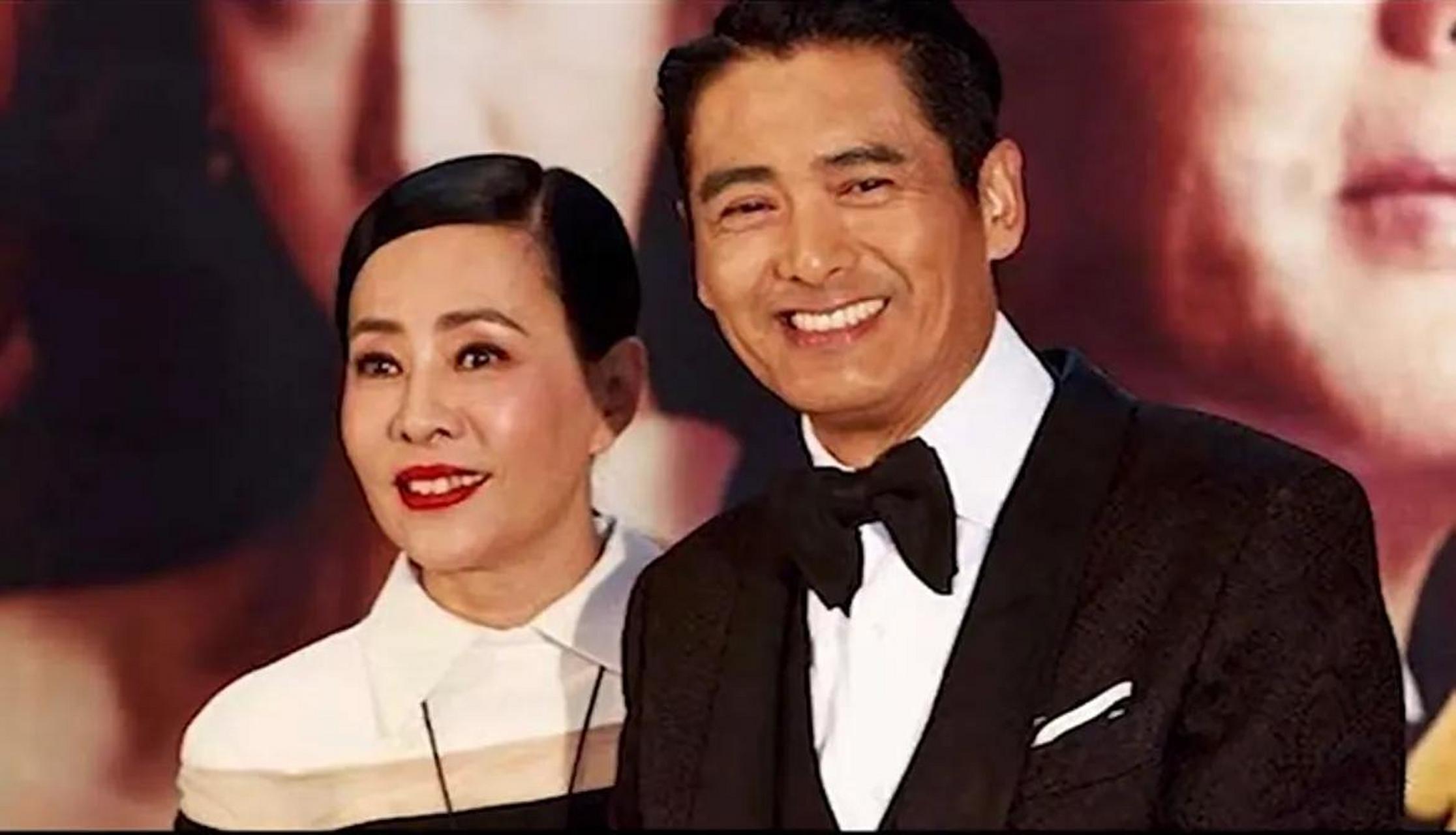 57岁生日那天,周润发的妻子陈荟莲被朋友问到最喜欢什么礼物,没想到