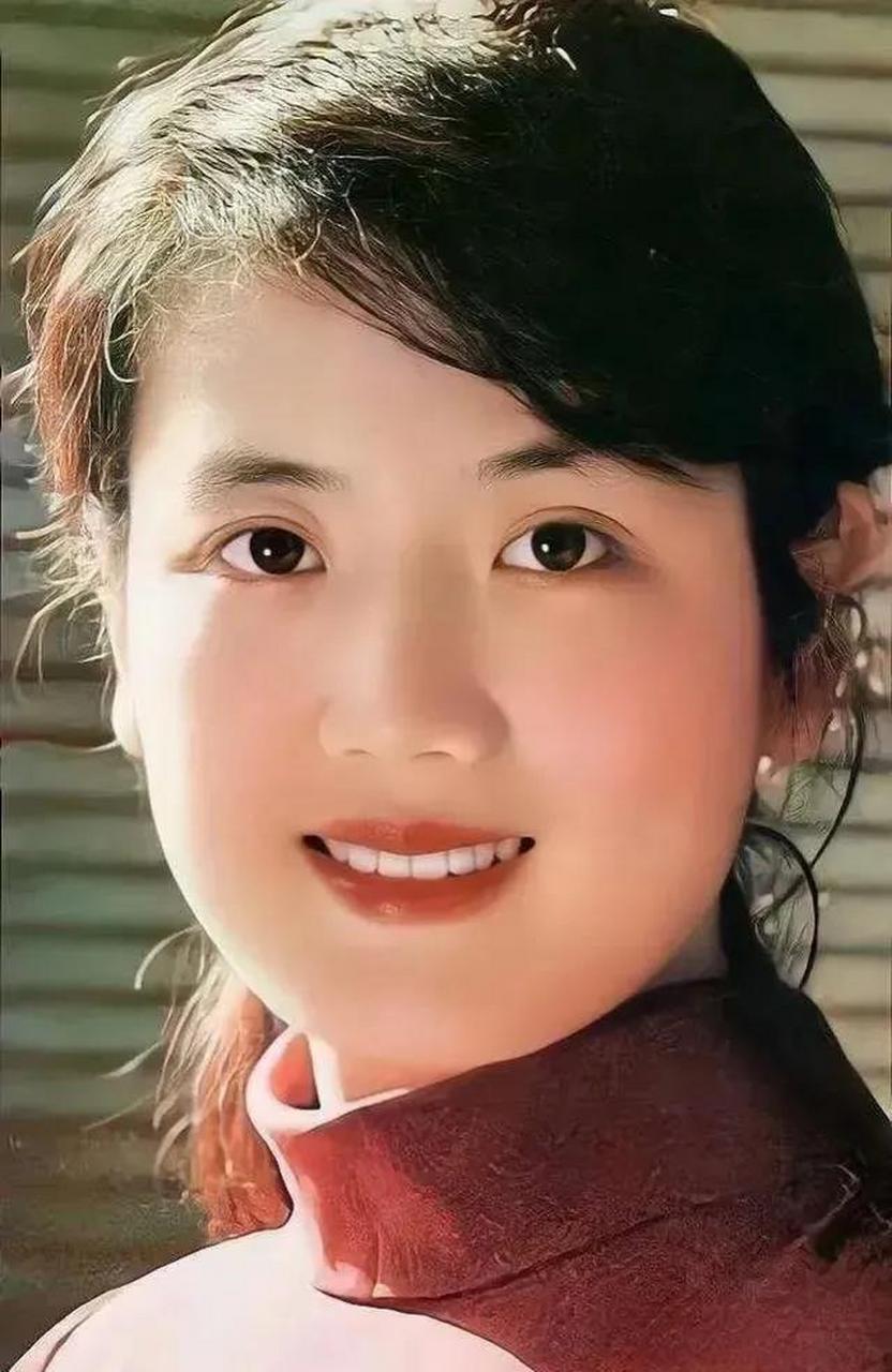 好喜欢八,九十年代的美女演员们,纯天然原生态没有医美加工的明星们