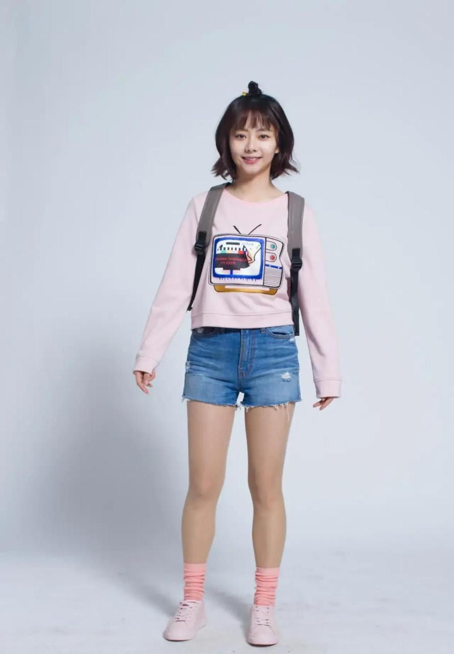 领动计划# 可可爱爱的谭松韵,我还是喜欢真实的腿,那些p图的没意思.