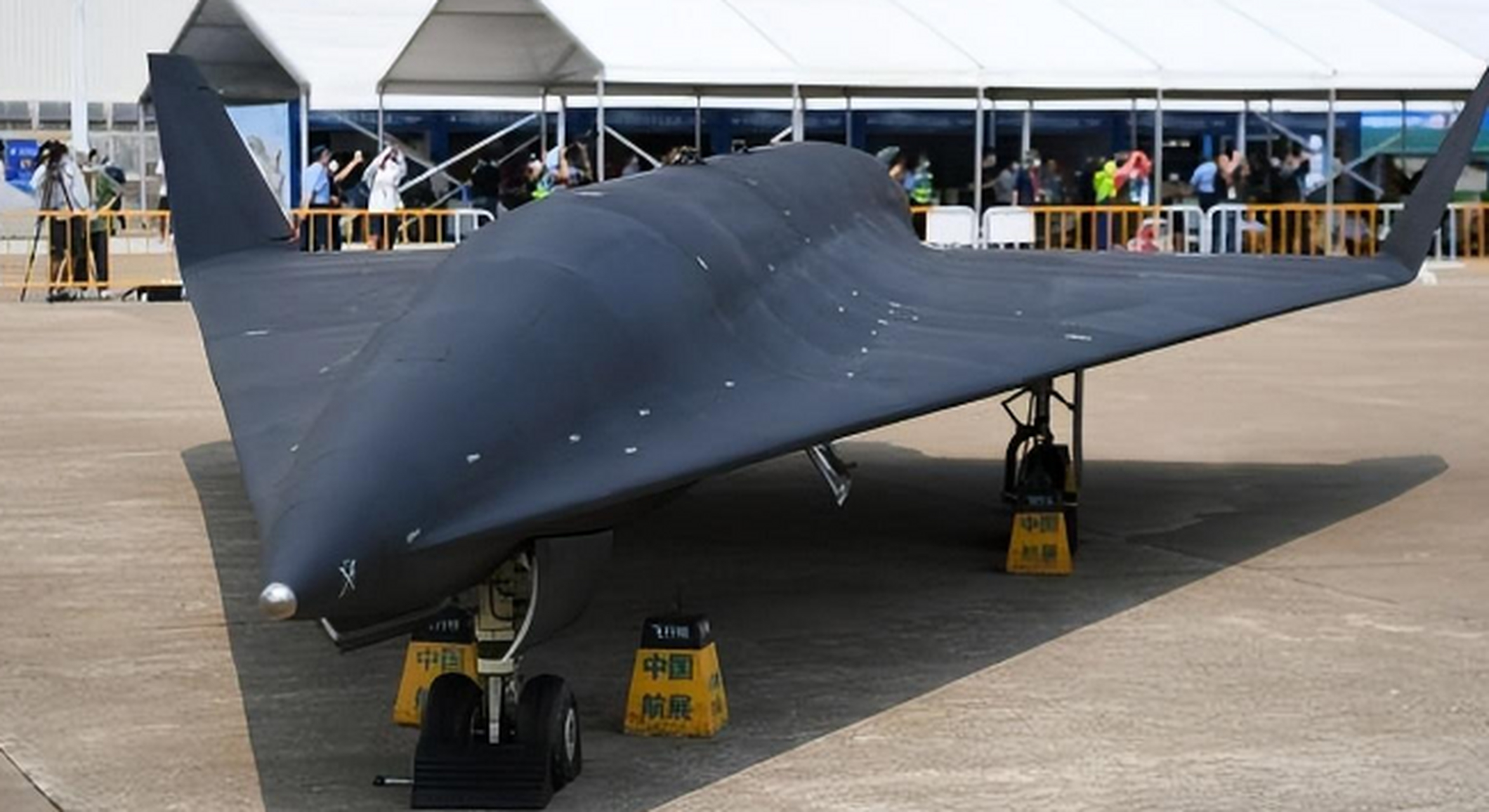 来去无影踪,到台湾和半岛上空侦察的无侦八高空无人机什么来头?