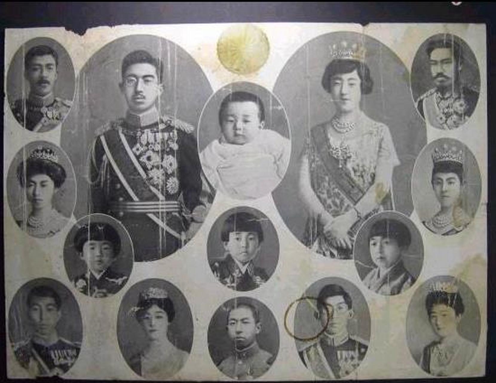 裕仁天皇照片!请大家记住,他就是侵华战争的真正罪魁祸首!