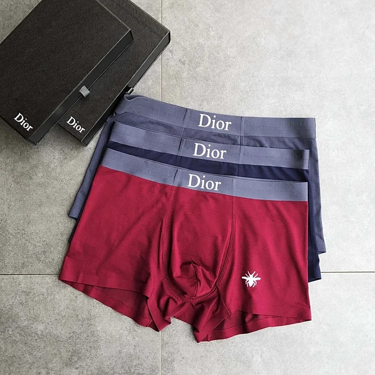 芬迪 男士福利内裤按照人体工程学设计 彰显男性性感魅力 超级好穿