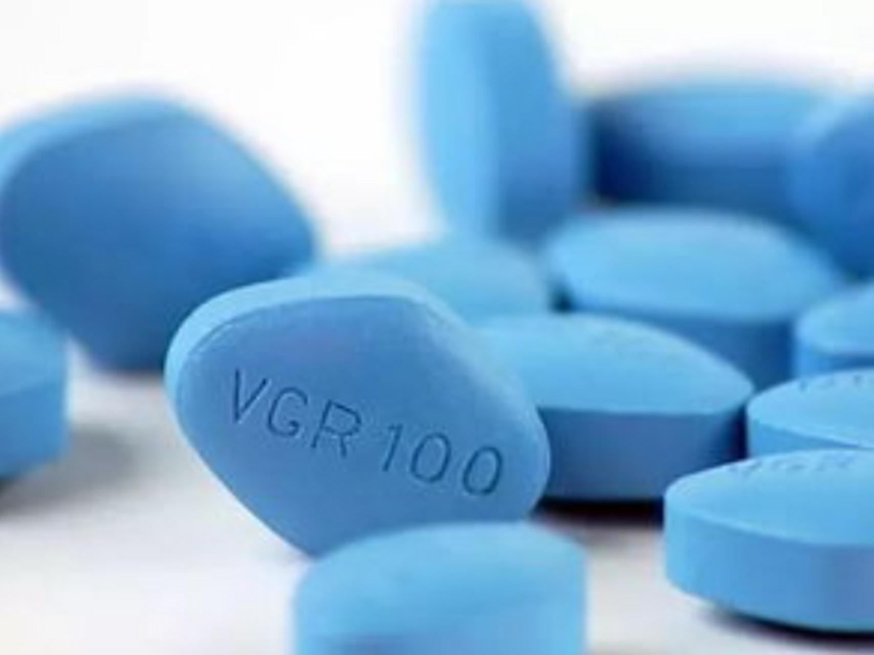 45岁的徐先生和28岁的老婆同房时,总是感觉无力,就