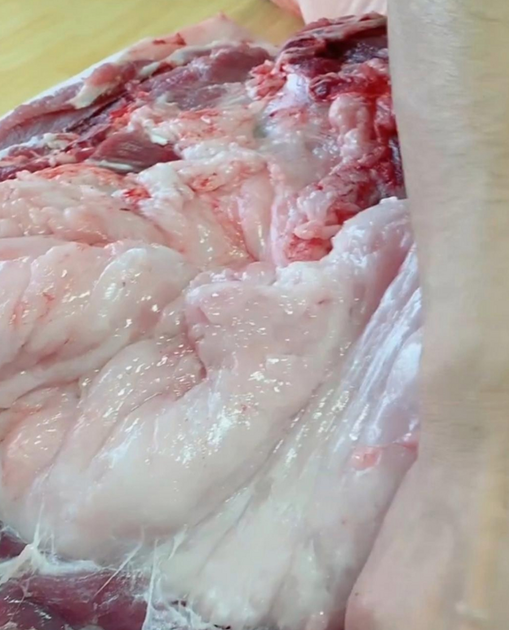 这么一大块肥肉,怎么吃呢?