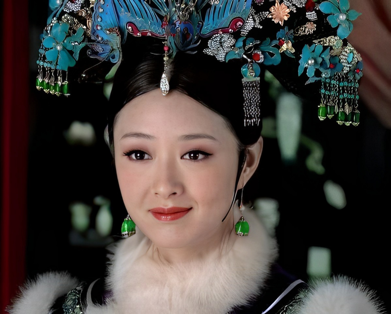 在拍摄甄嬛传时,陈建斌对蒋欣的华贵妃感到厌恶:"你还年轻.