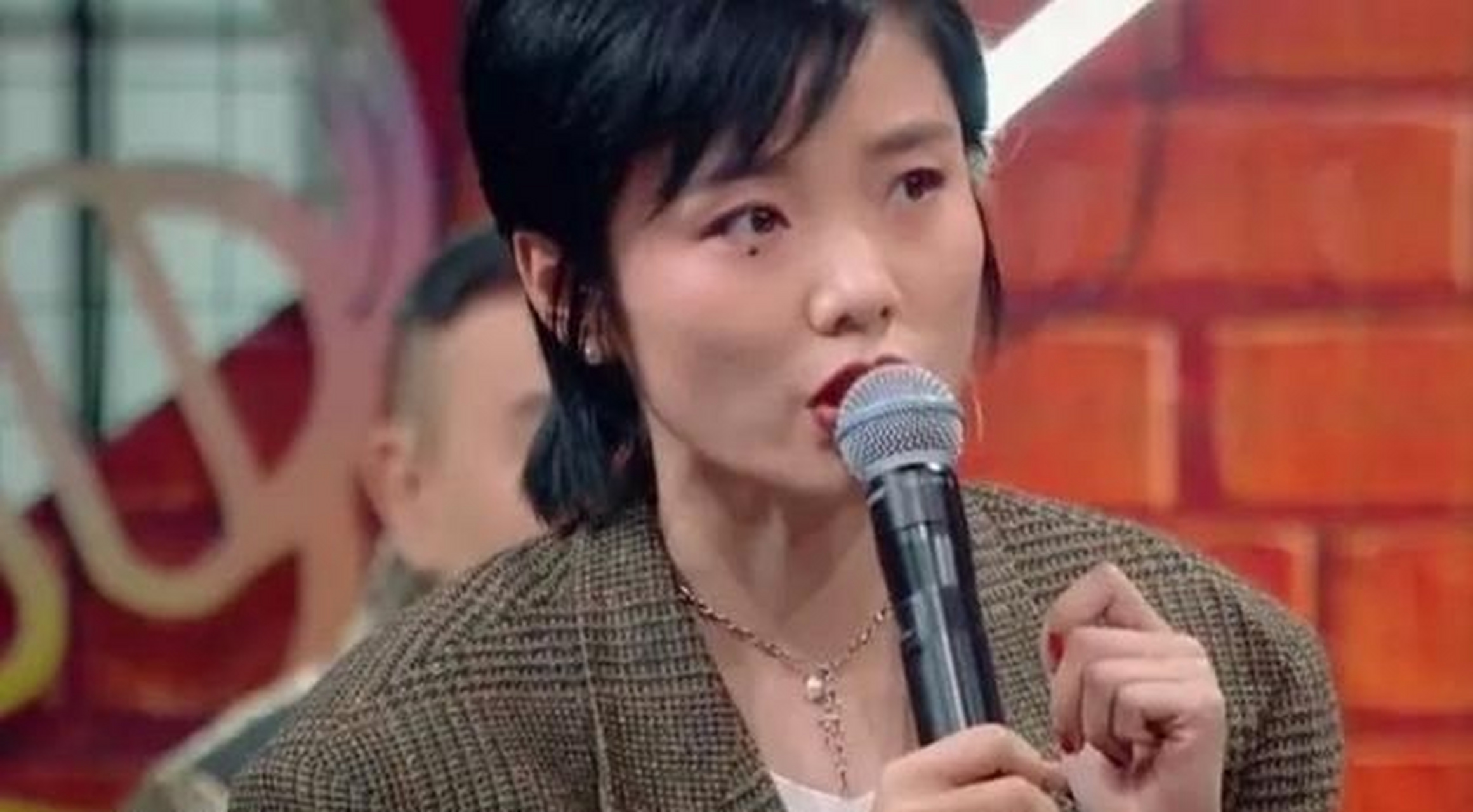 针对许飞的发文,另一面队友韩真真也发了微博,表明他们确实是没有很