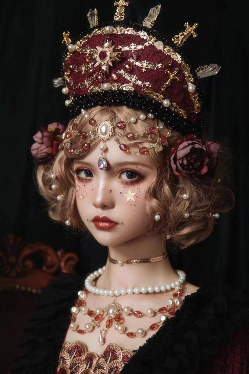 甜蜜五月 好礼相送# 你见过最"精致"的洛丽塔妆容是什么样的呢?