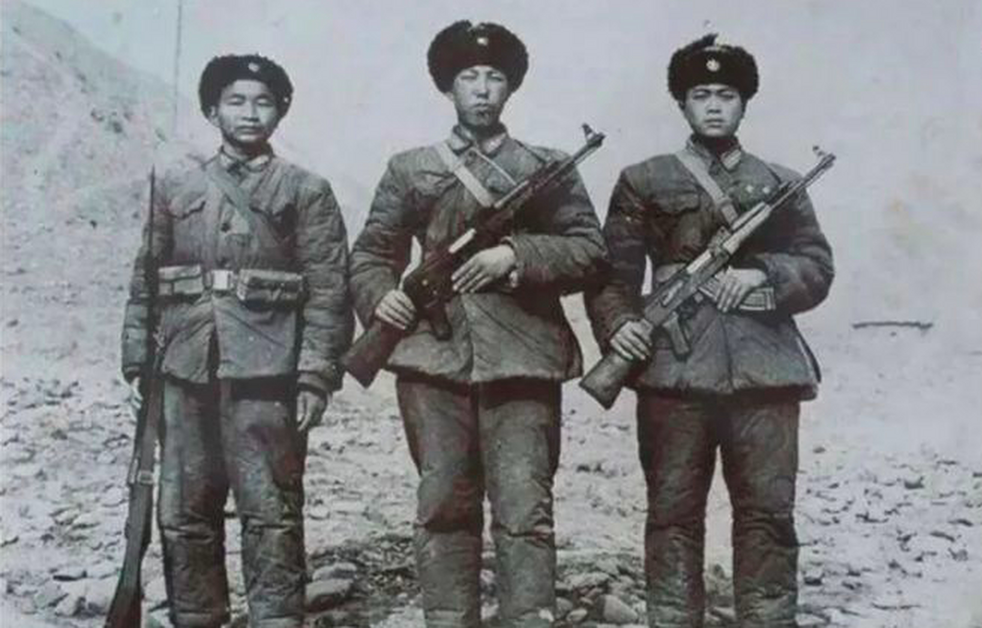 在1962年对印自卫反击战中, 由"战斗英雄"称号的冉福林,庞国兴,王世军