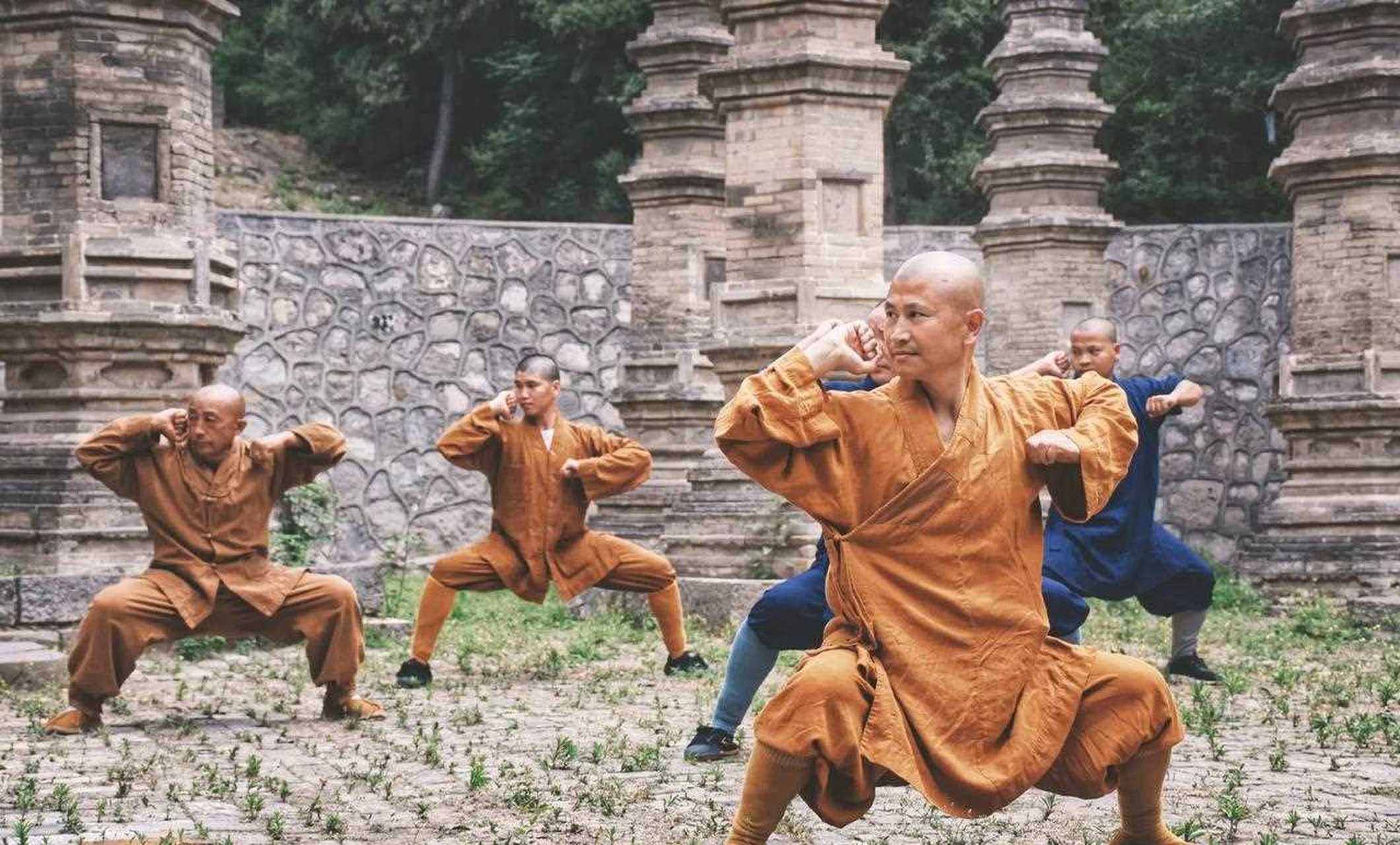 月山寺依山而建,风景秀丽