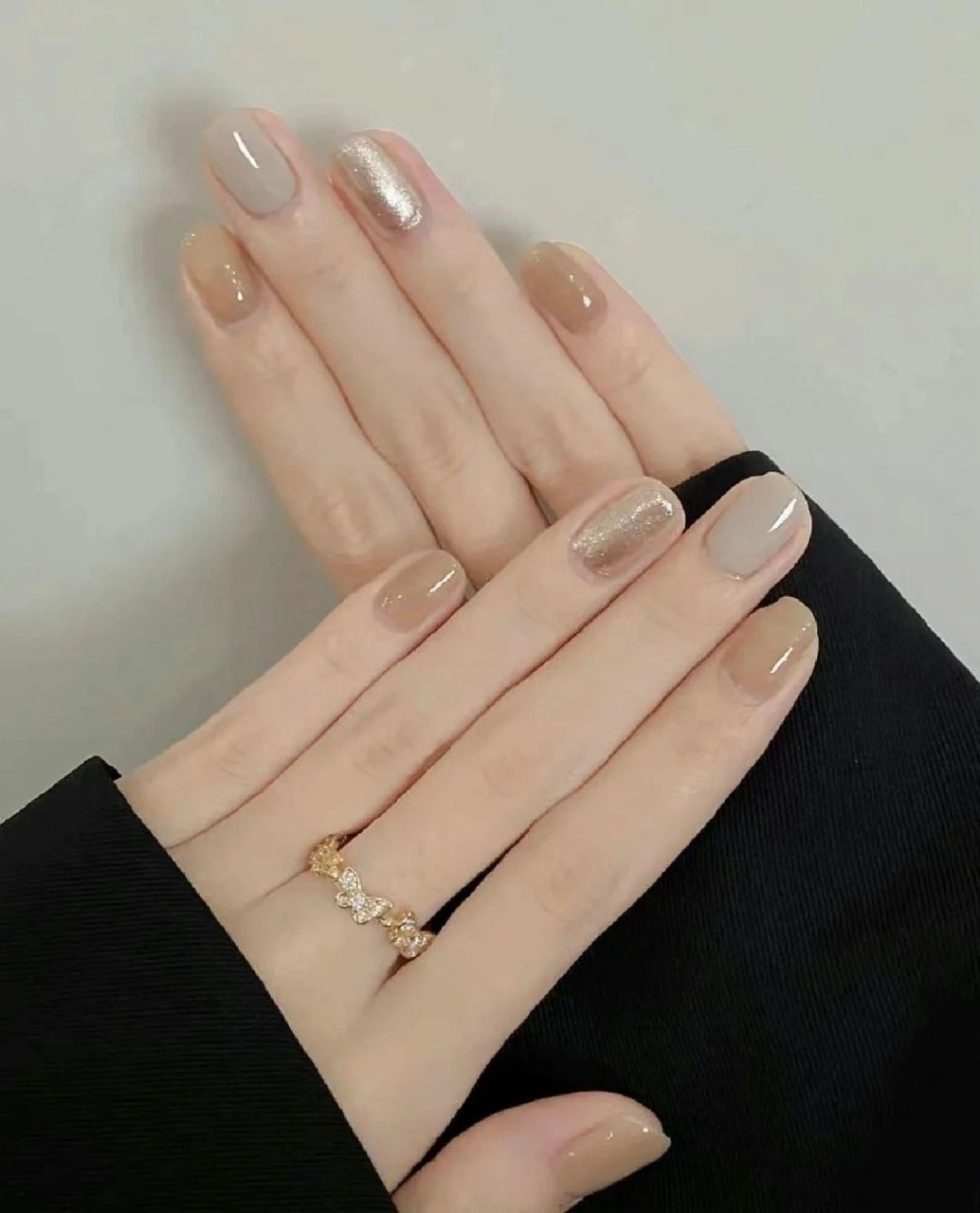 短甲美甲 纯色合集 分享一组不挑肤色的显白纯色美甲, 快换上迎接美好