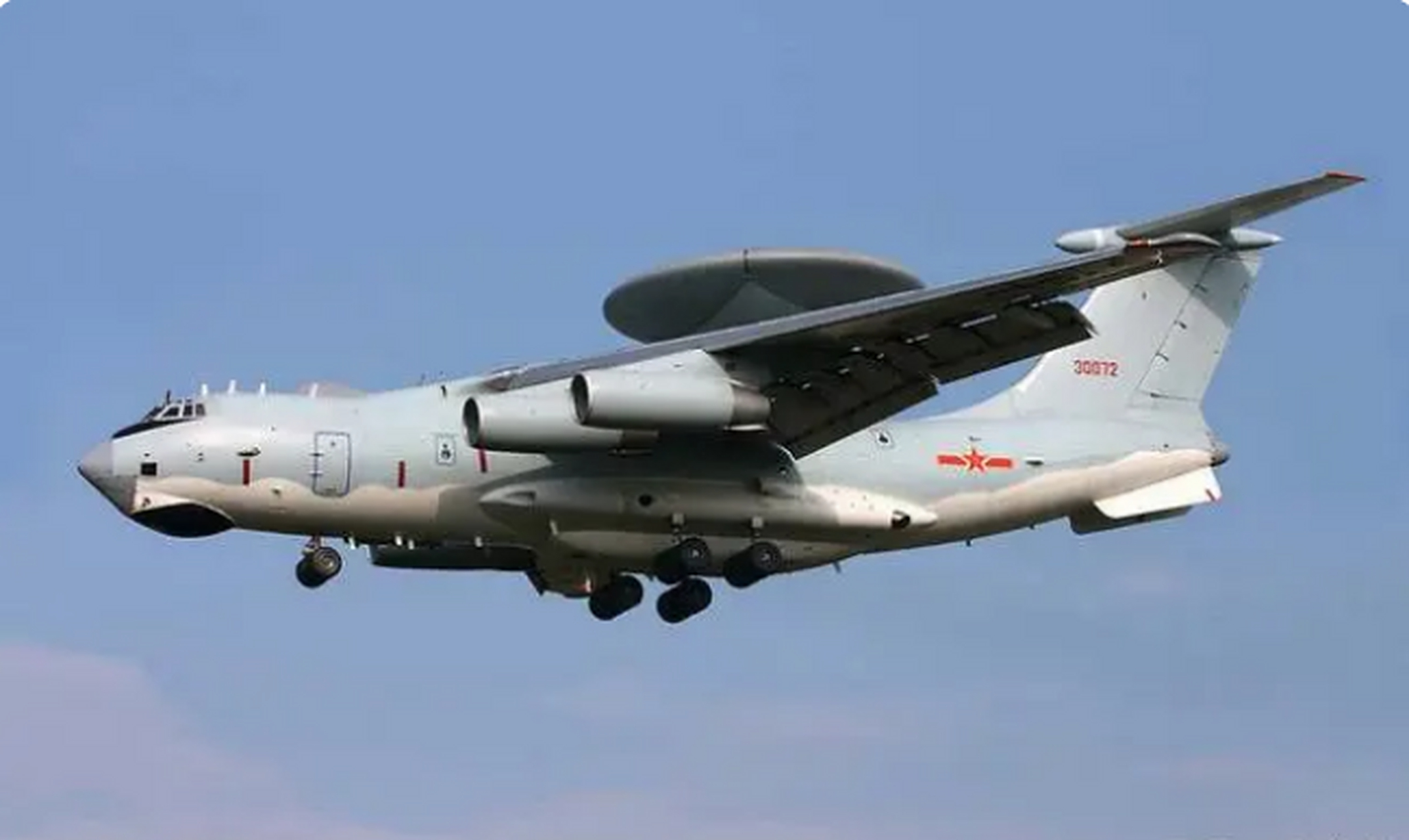 中国首款反隐身预警机,空警3000独创颠覆性雷达,如何领先美两代,现在