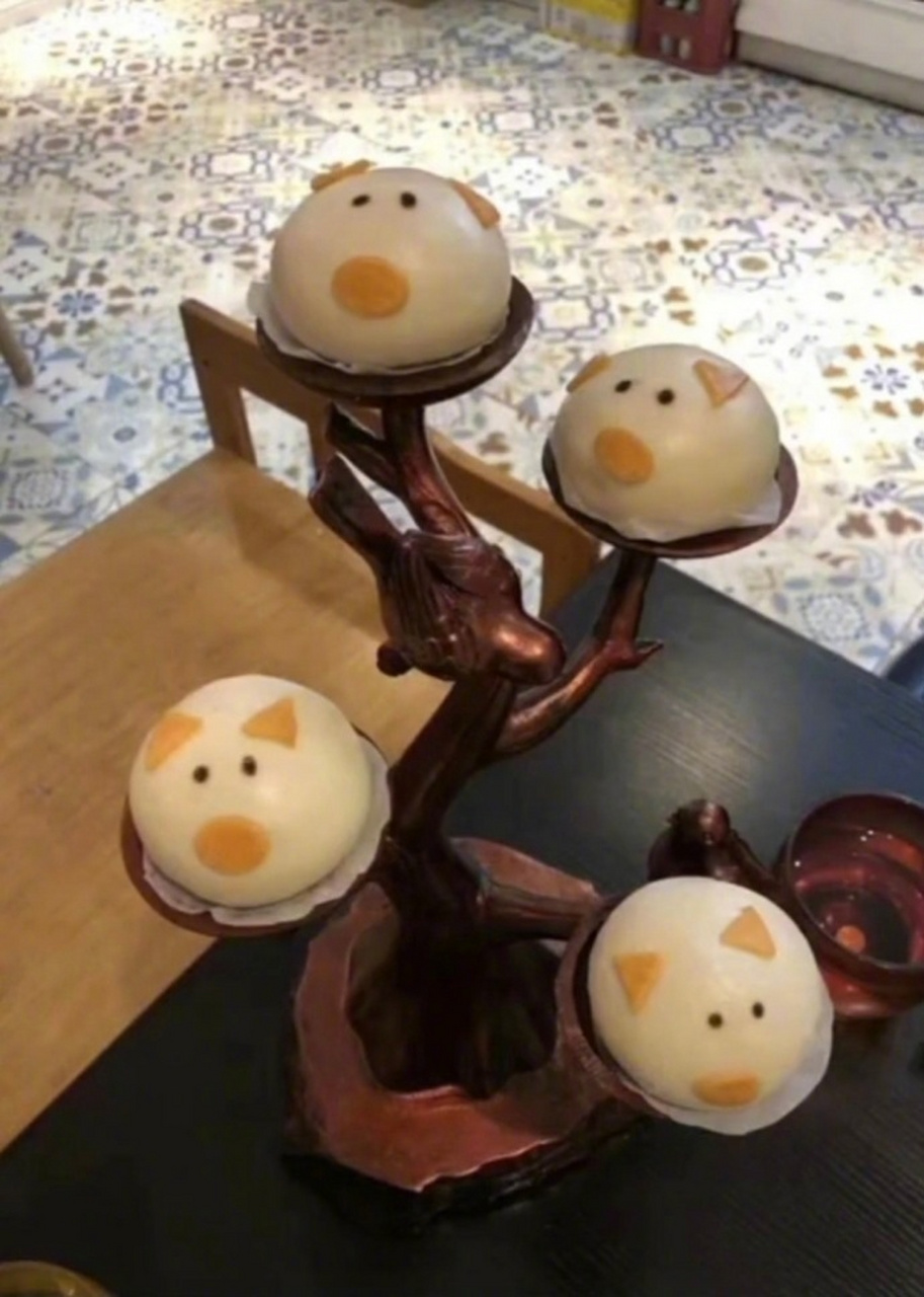 母猪上树了? 不,是有人说,男人靠得住[笑哭]