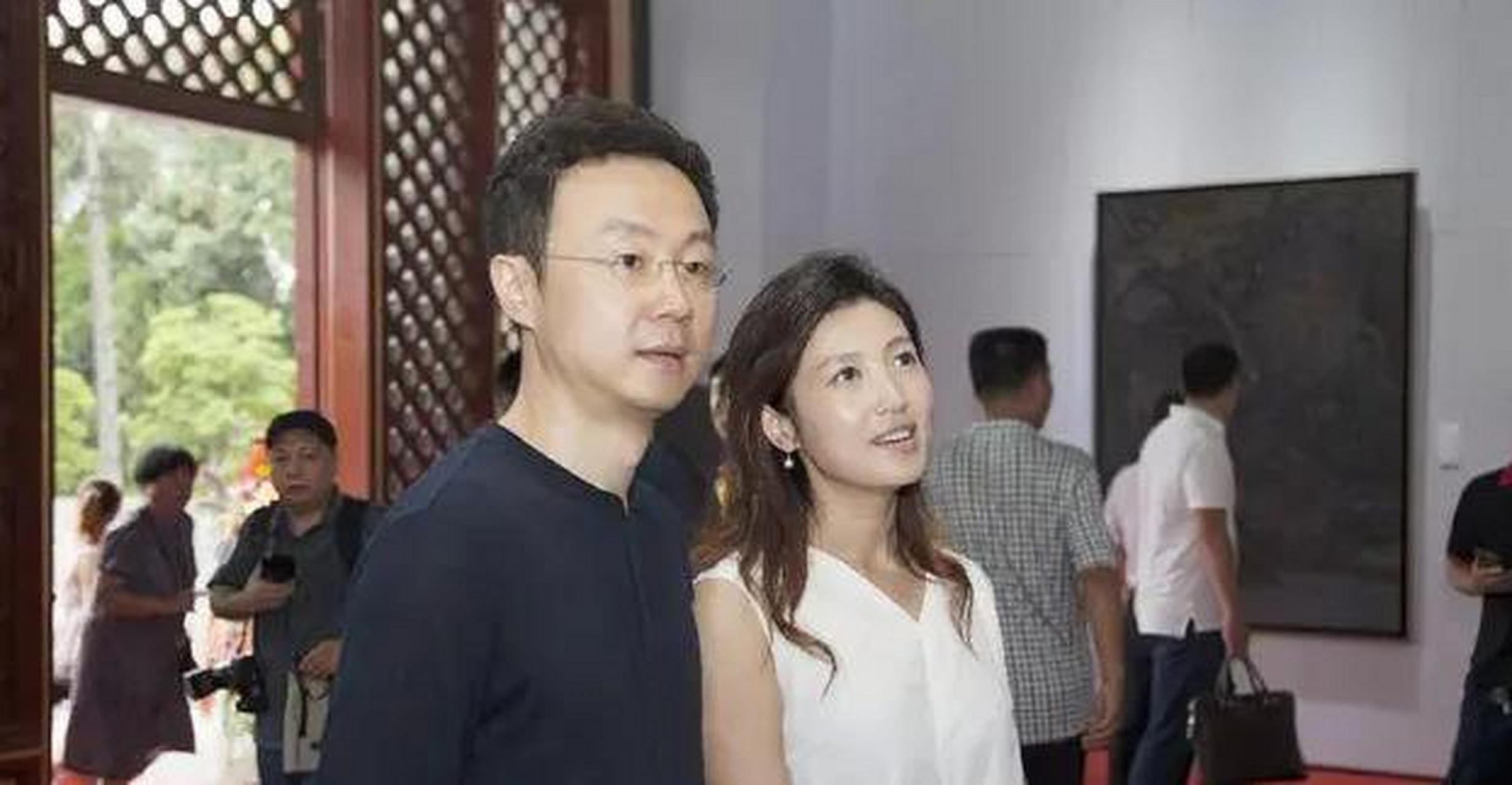 [沙尘暴]2017年,刚强向春妮求婚,可春妮竟提出:"我不会给你生孩,做