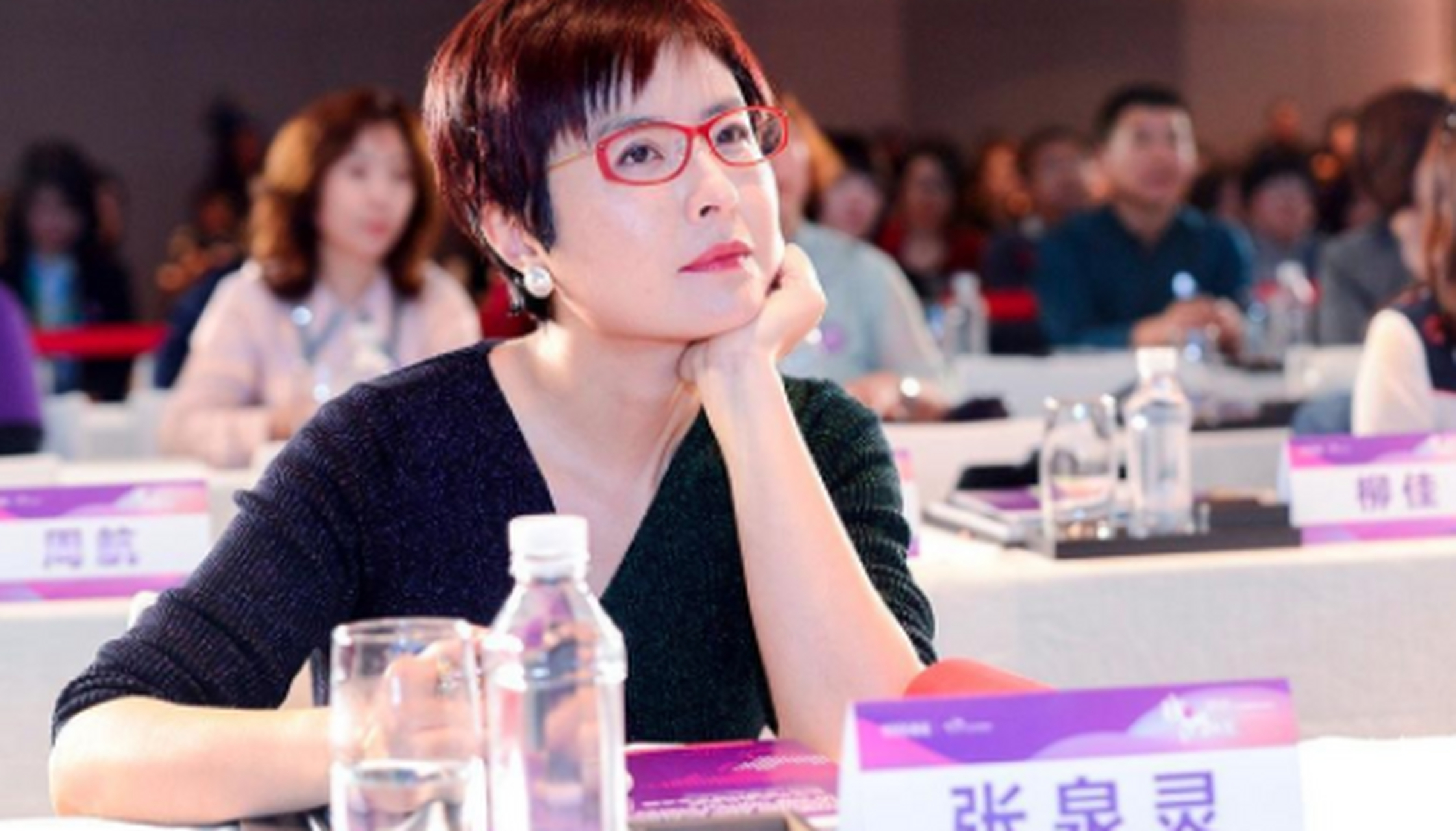 有一次,徐小平接到张泉灵的电话,张口就要1500万,还表示:"把1500万投