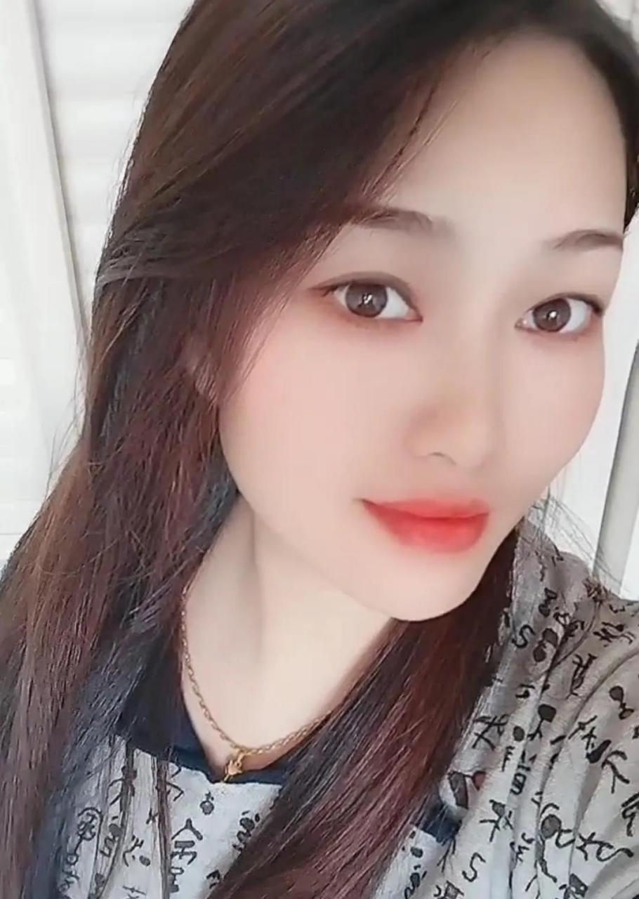 大家好,我是一位离异单身女人,记录真实的自己 离婚一年了,过年的时候