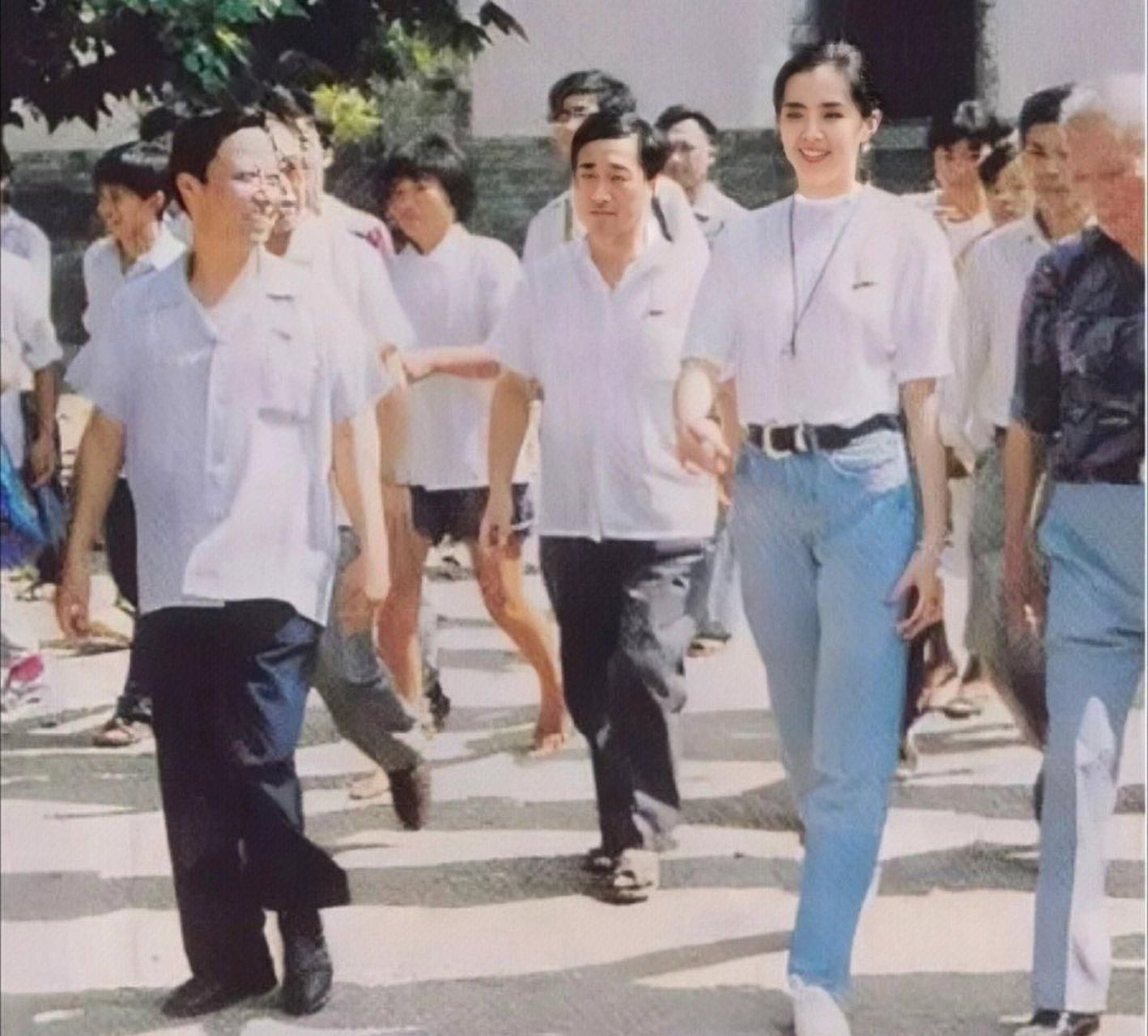 1992年.王祖贤回安徽老家祭祖探亲