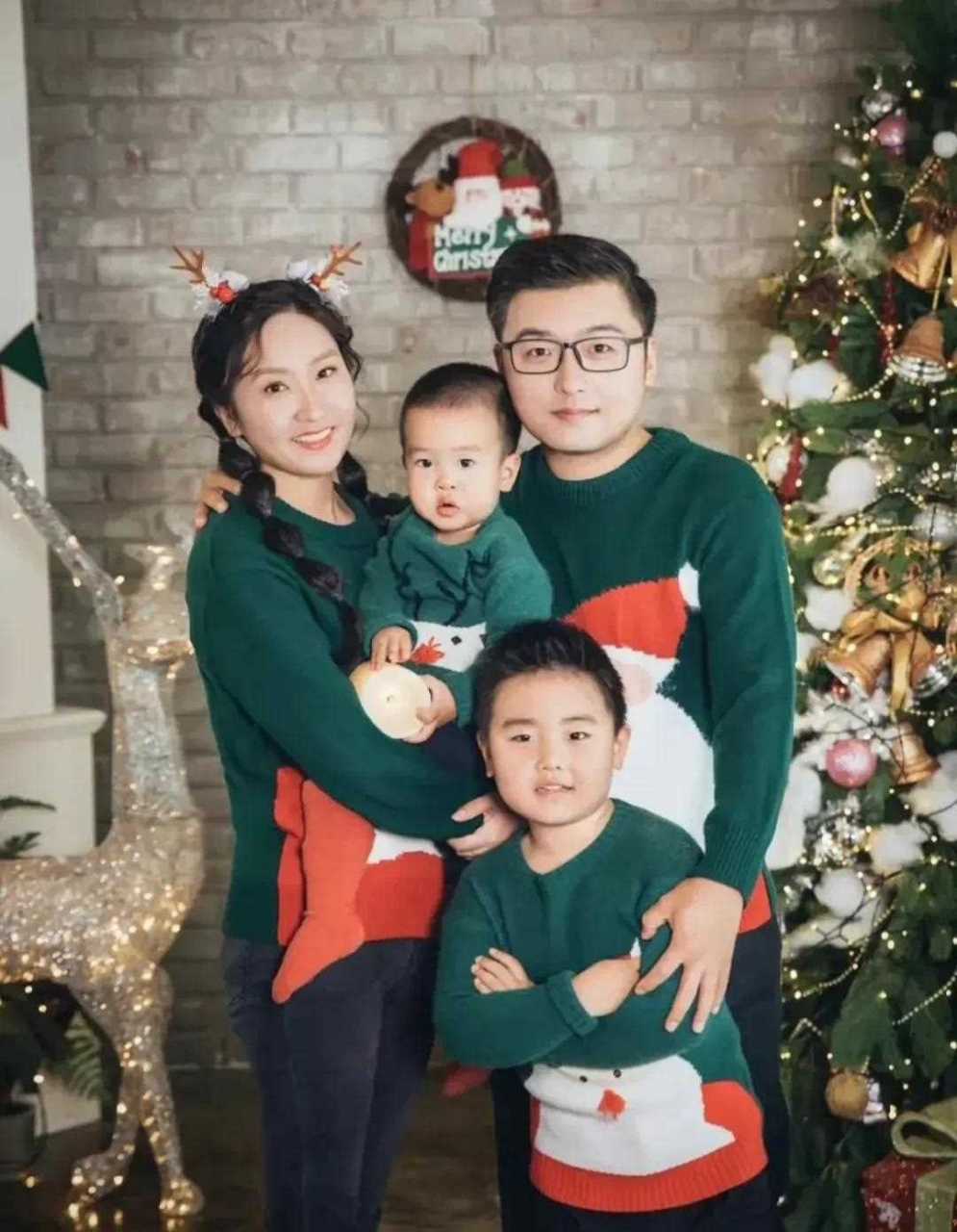 金星助理沈南和老婆,儿子全家福,很多人因为《金星秀》才认识沈南