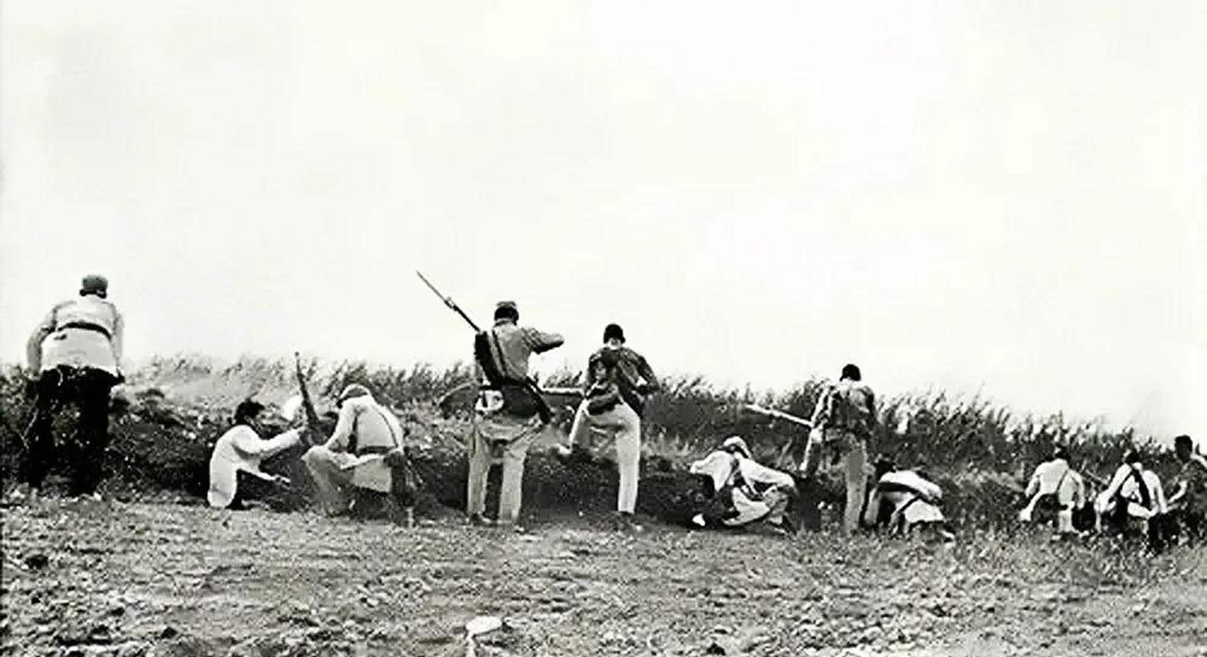 【三张平汉战役的老照片】 平汉战役又称邯郸战役,1945年10月,国民党