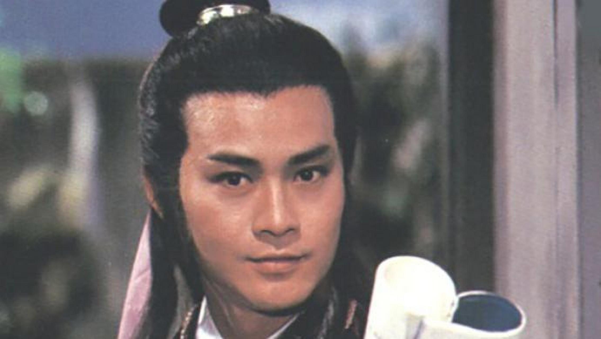 71岁"楚留香"潘志文近照,状态完胜年轻小伙,帅气不输郑少秋 伴随着