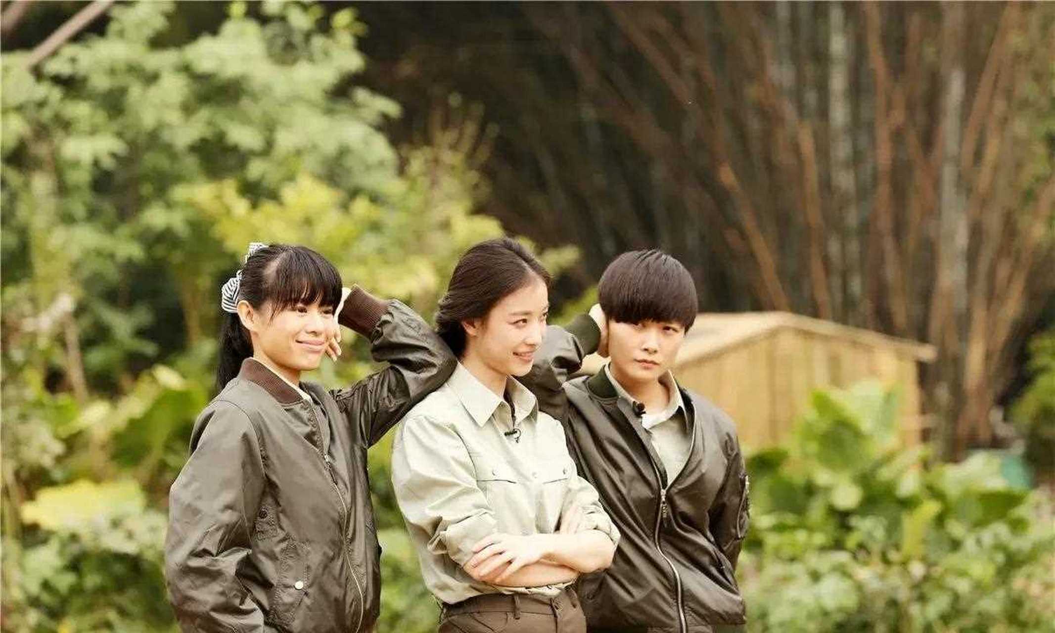 "人美心善"倪妮:与李宇春关系成谜,在综艺中帮杨颖解围被夸赞!